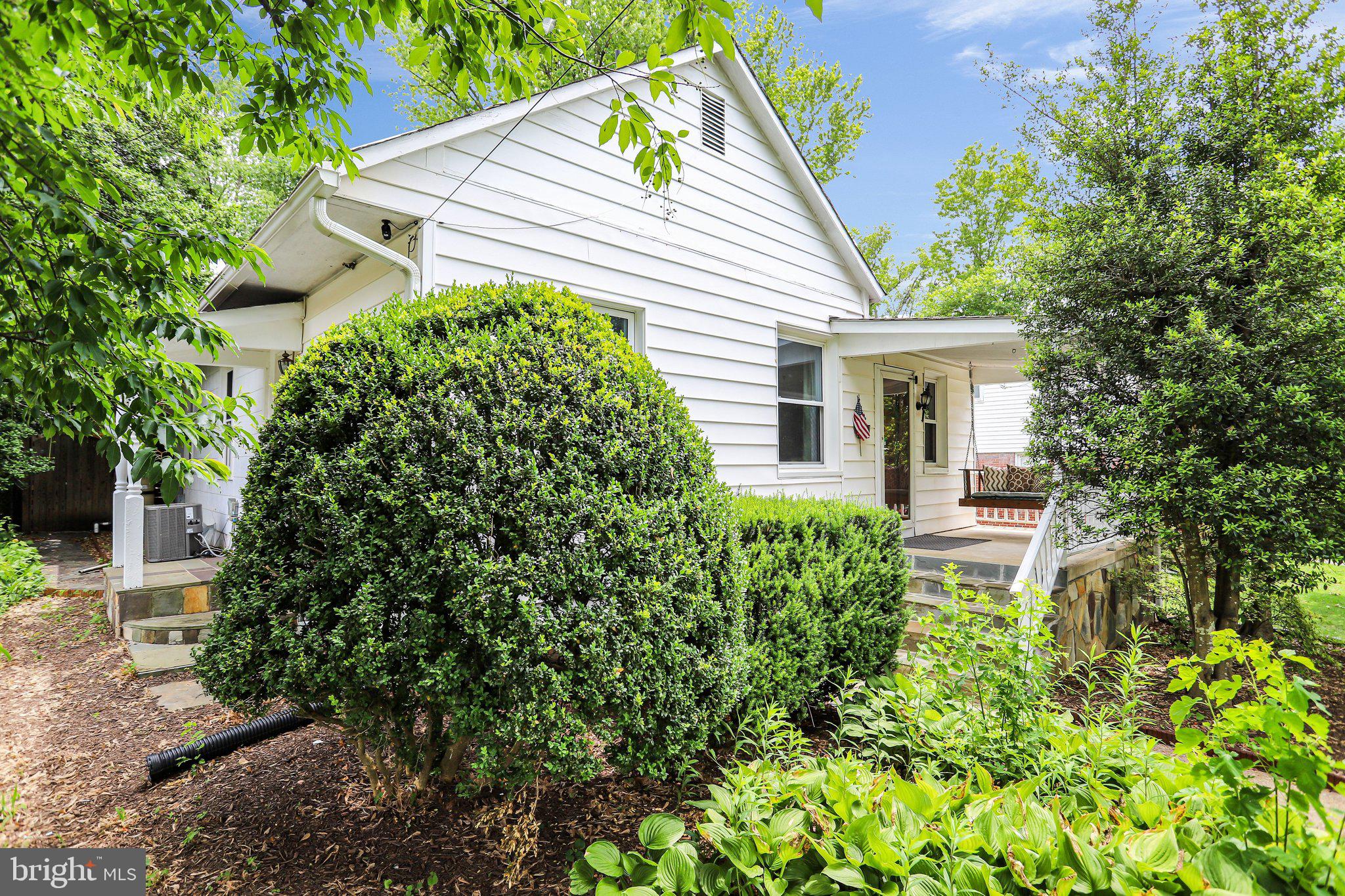 BROWNS - Residential