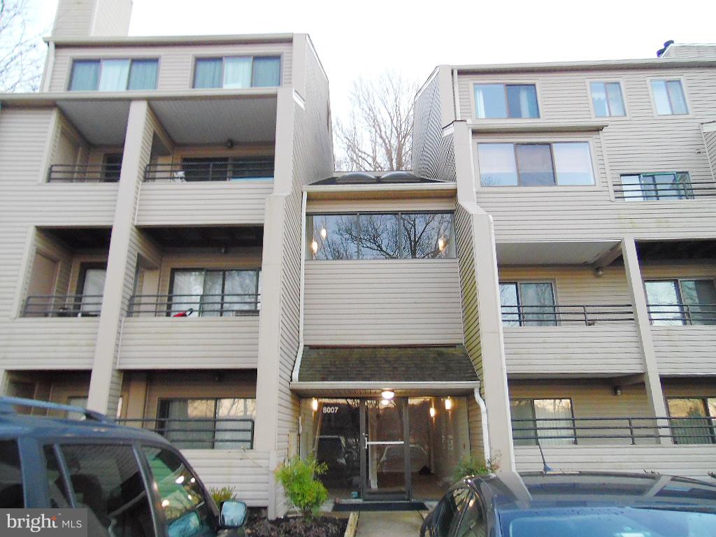 LODGE AT MCDONGH - Residential