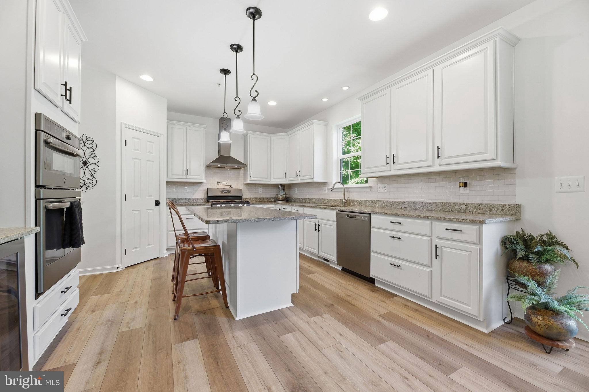 COLLEGE STATION - Residential