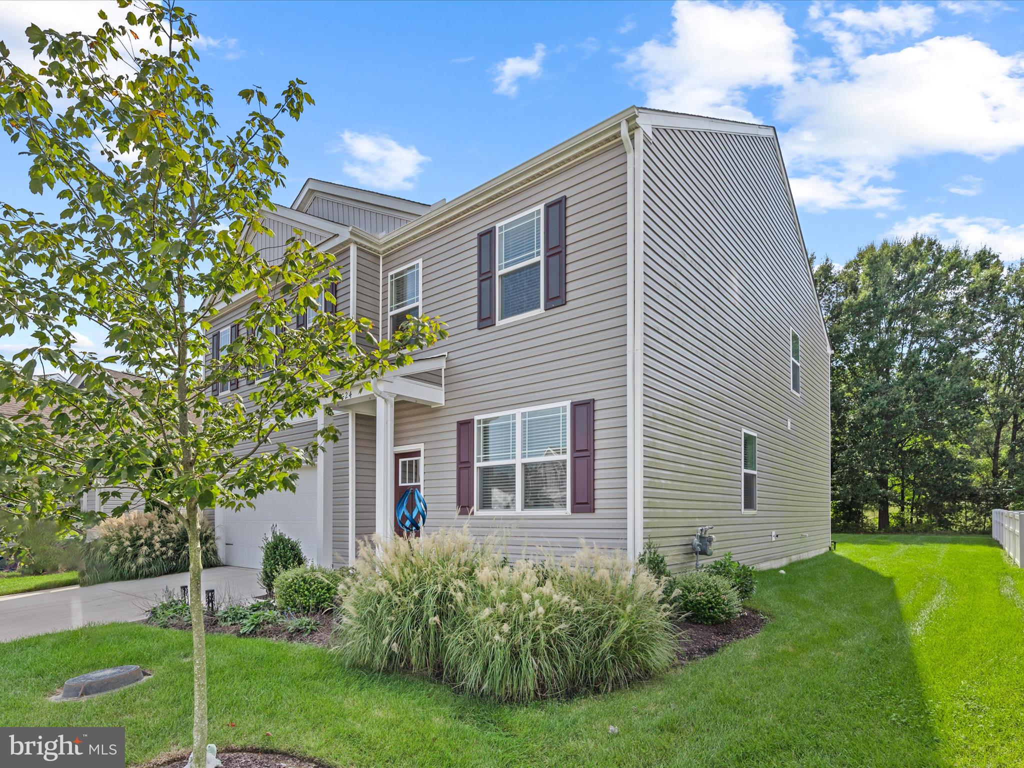 ROWENS MILL - Residential