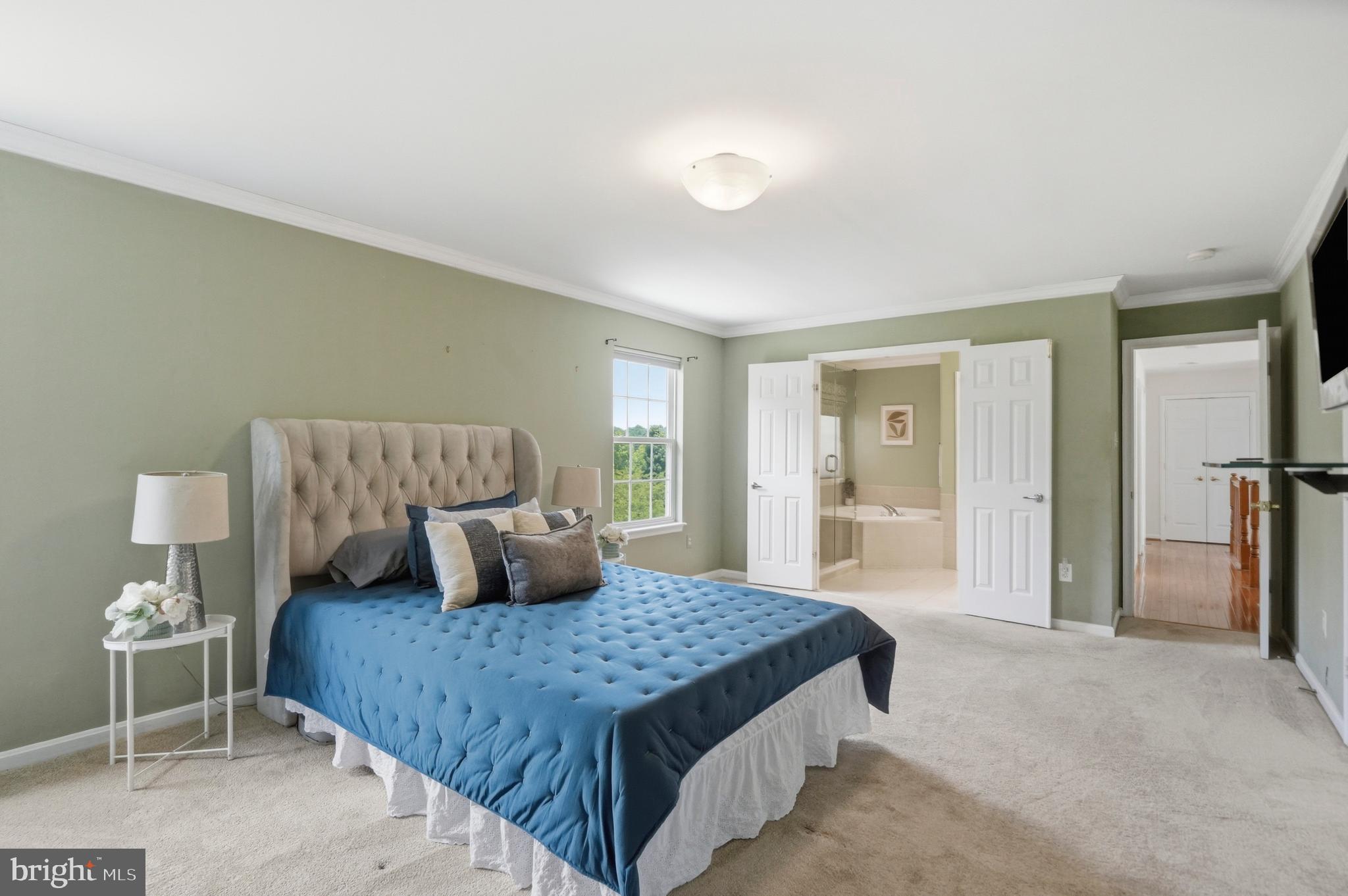 WORTHINGTON OVERLOOK - Residential