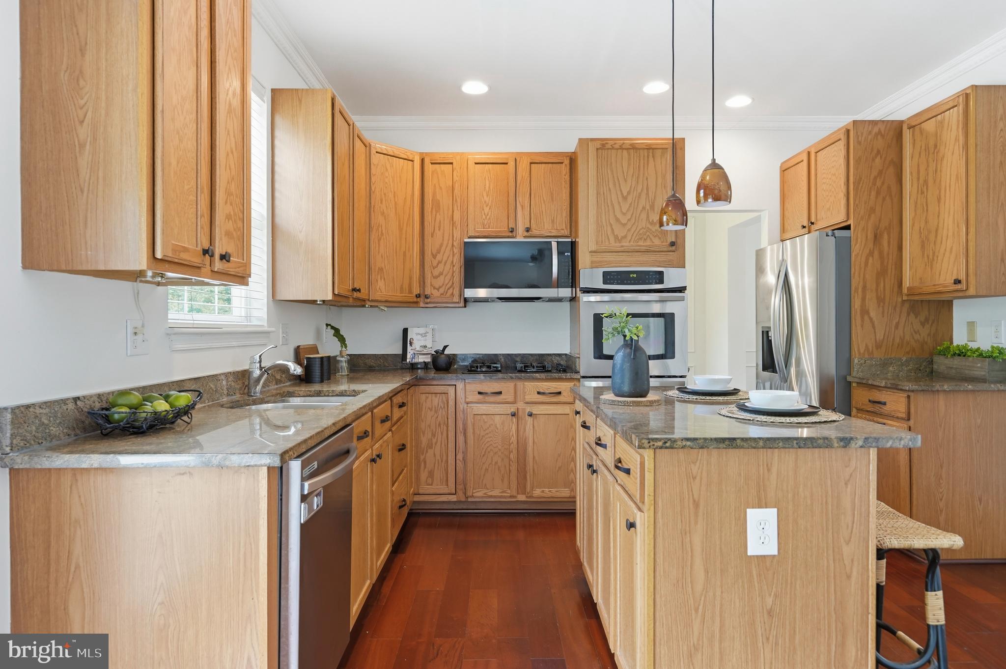 WORTHINGTON OVERLOOK - Residential