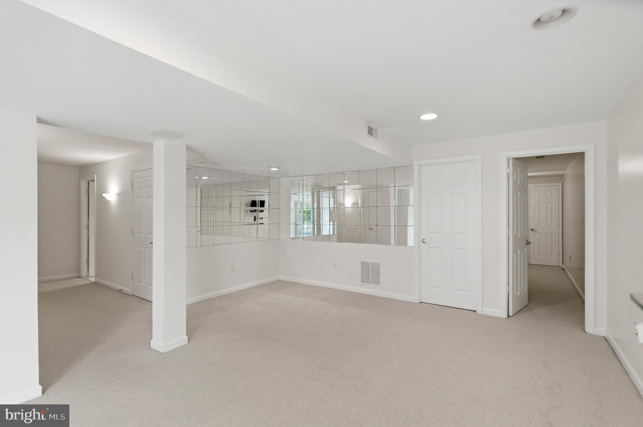 WORTHINGTON OVERLOOK - Residential