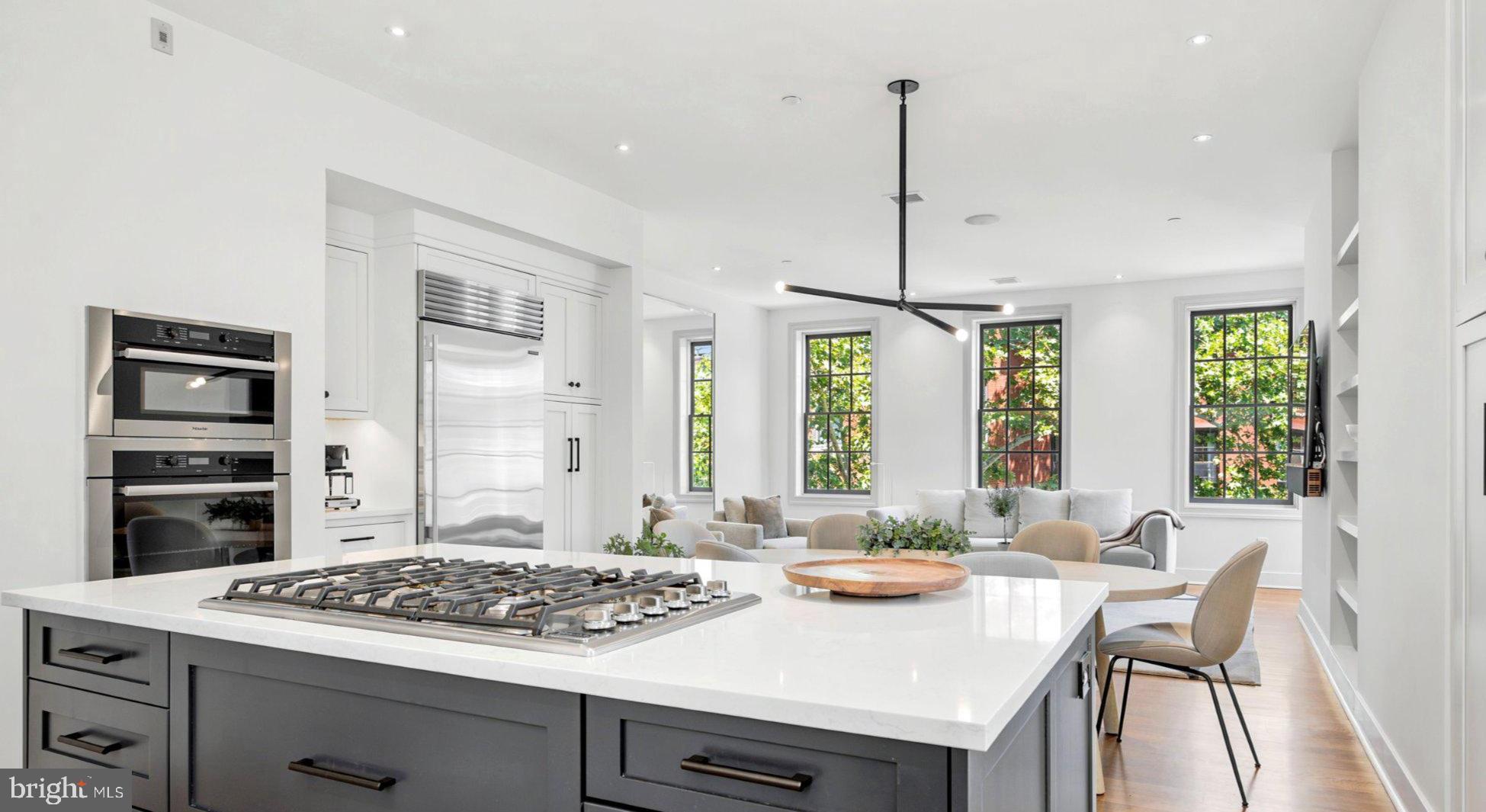 RITTENHOUSE SQUARE - Residential