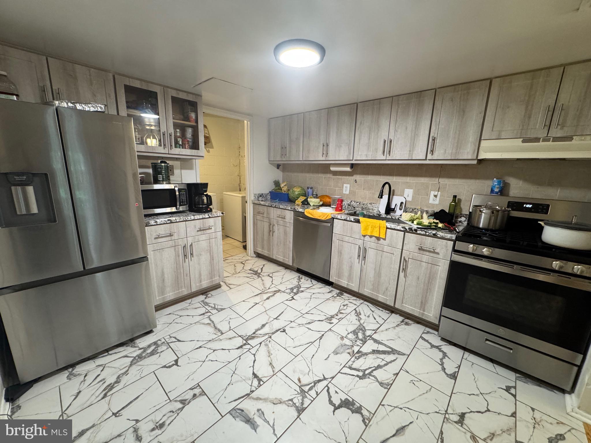 KIMBERLY PLACE - Residential
