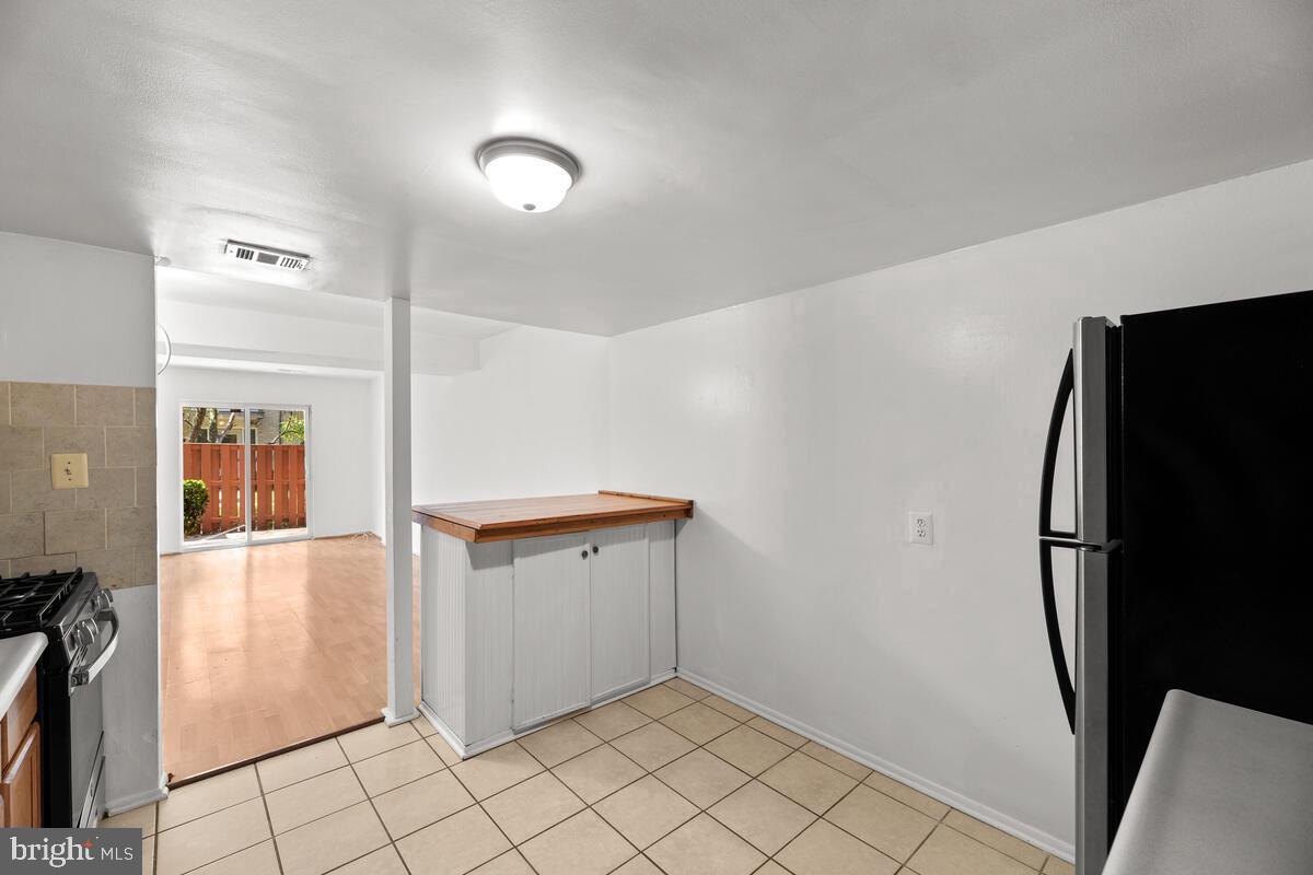 KIMBERLY PLACE - Residential
