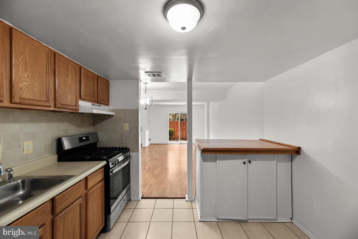 KIMBERLY PLACE - Residential