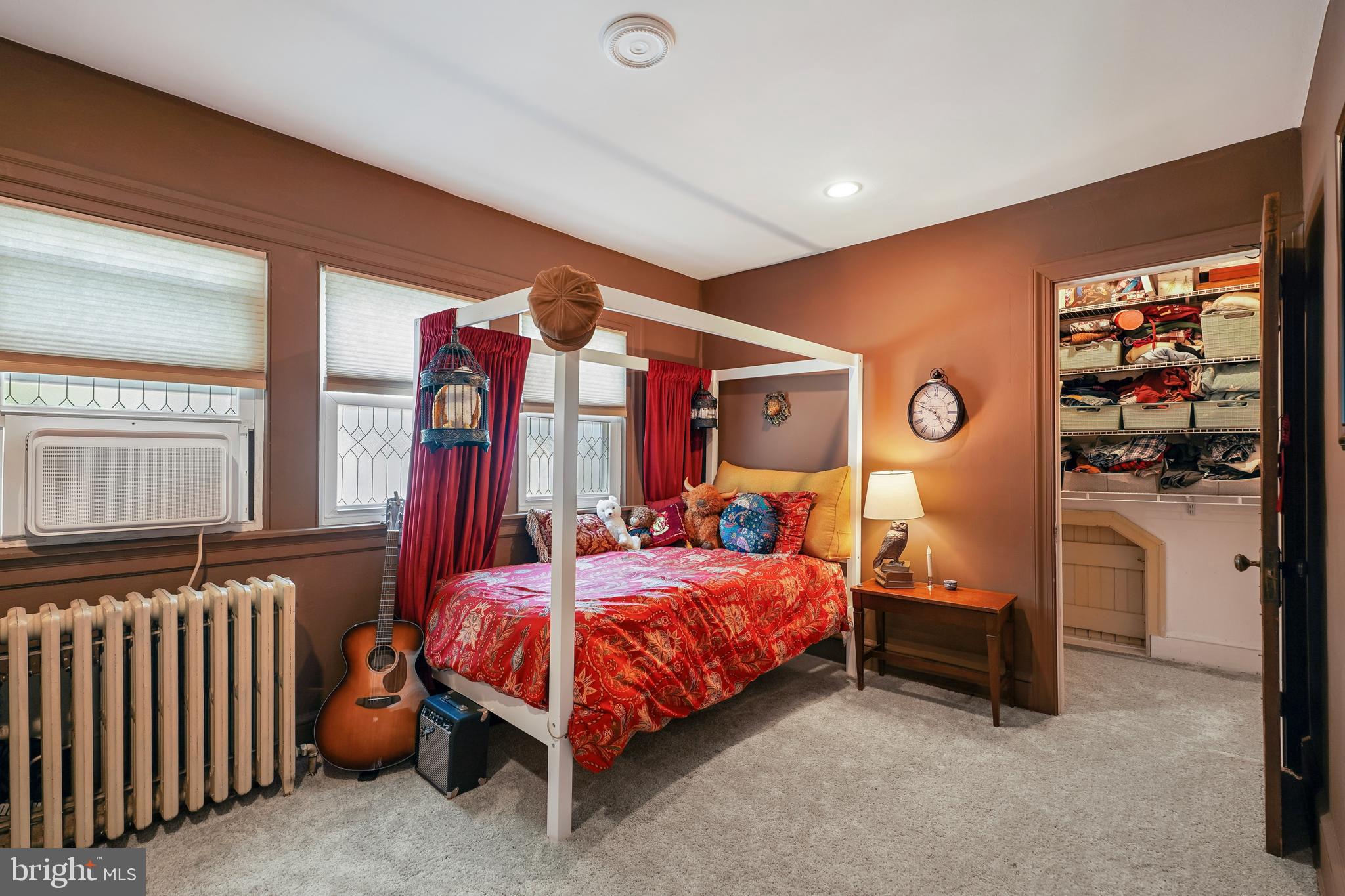 EASTTOWN WOODS - Residential
