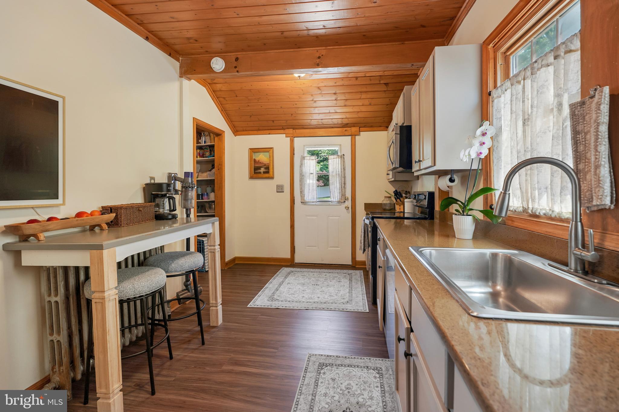 EASTTOWN WOODS - Residential