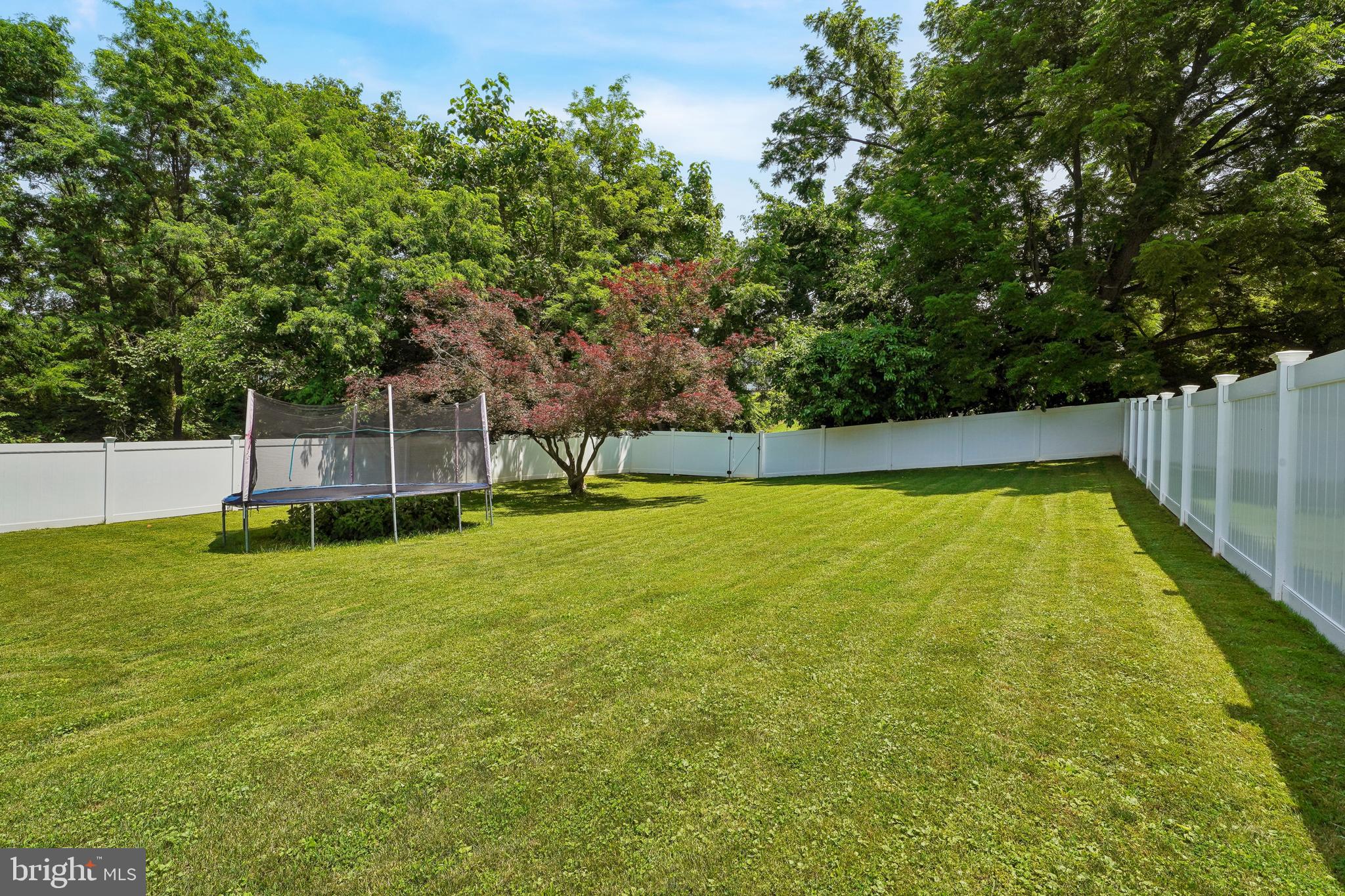 EASTTOWN WOODS - Residential