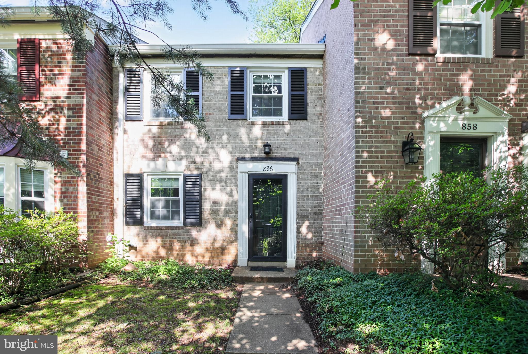 REGENT SQUARE - Residential