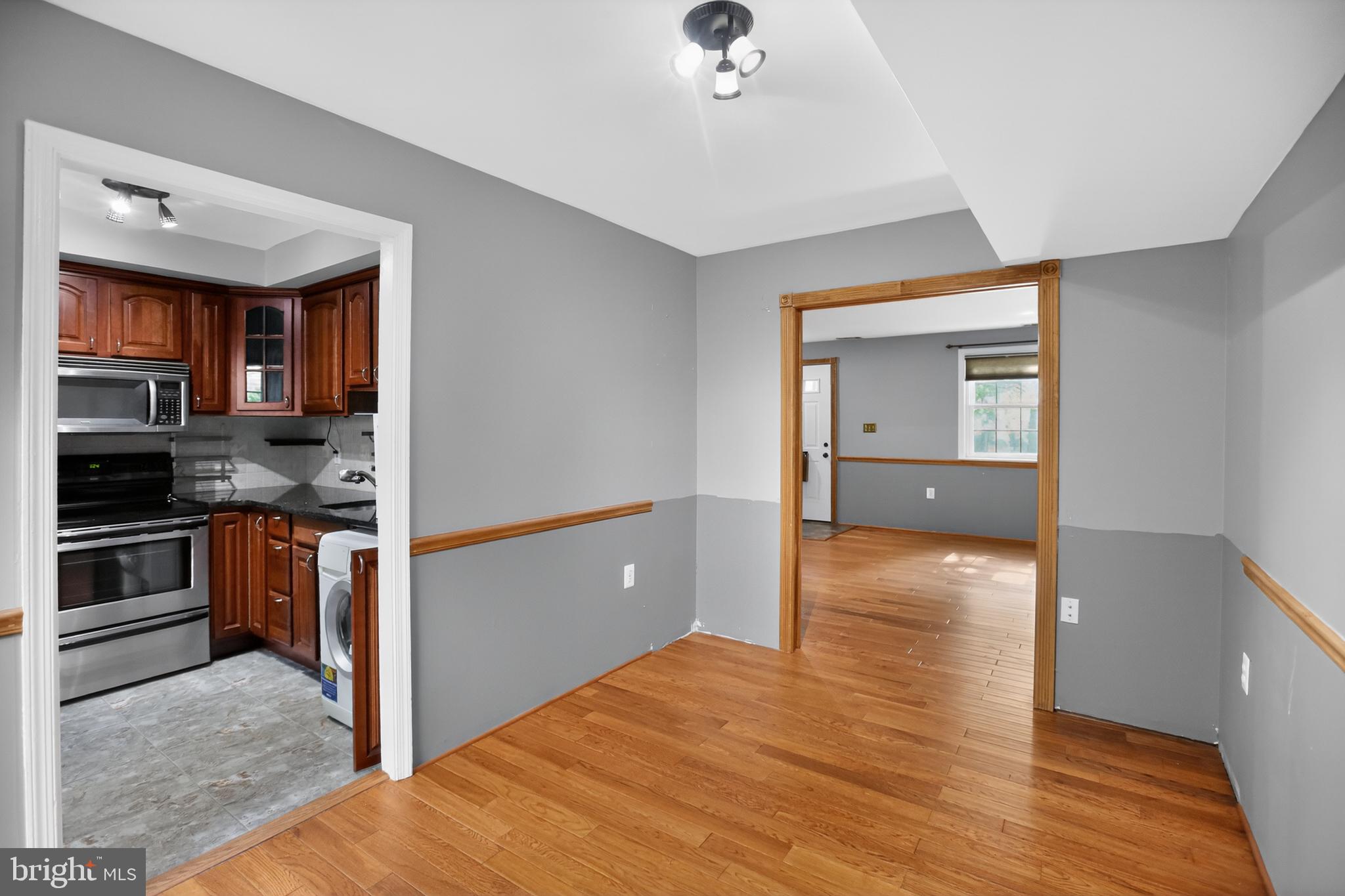 REGENT SQUARE - Residential