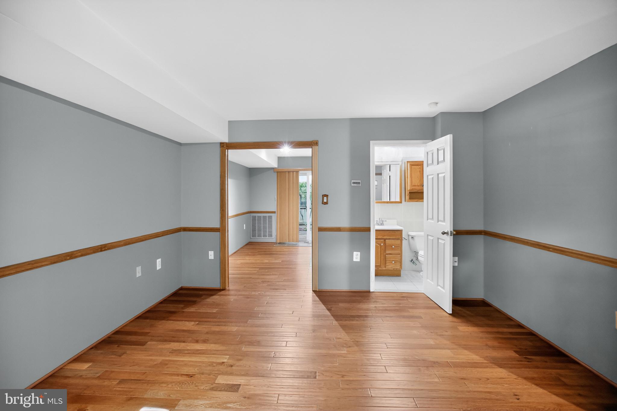 REGENT SQUARE - Residential