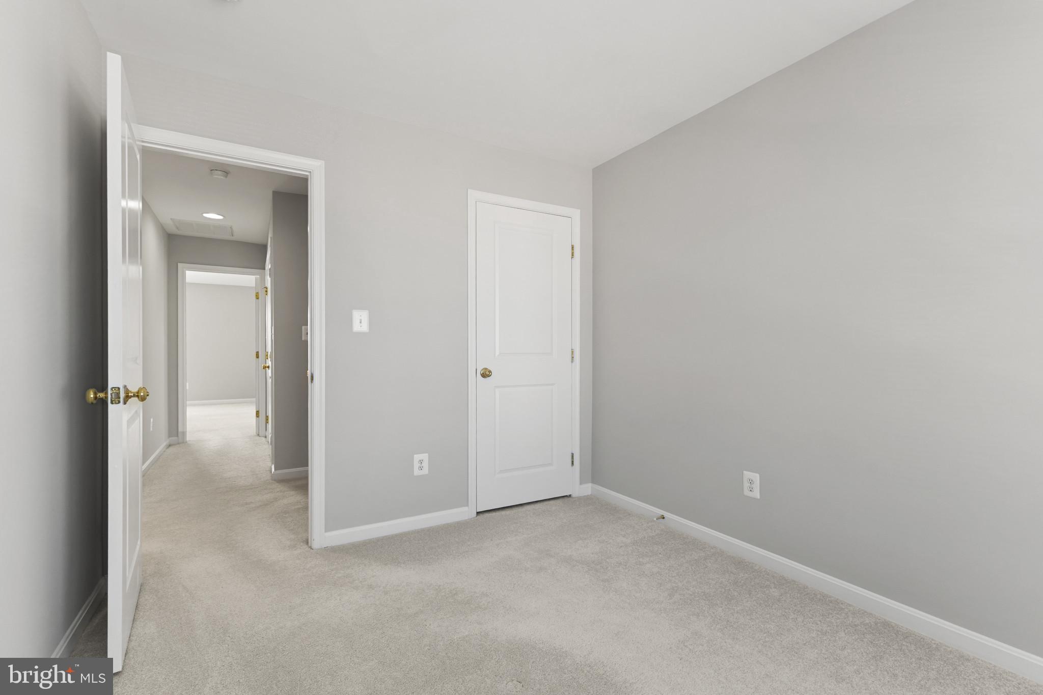 PEMBROOKE/VICTORY LAKES - Residential