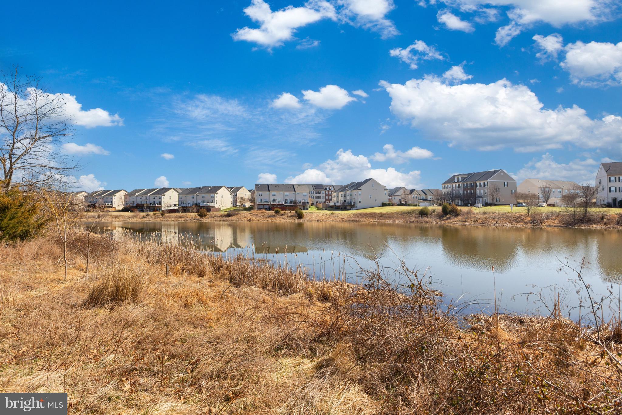 PEMBROOKE/VICTORY LAKES - Residential