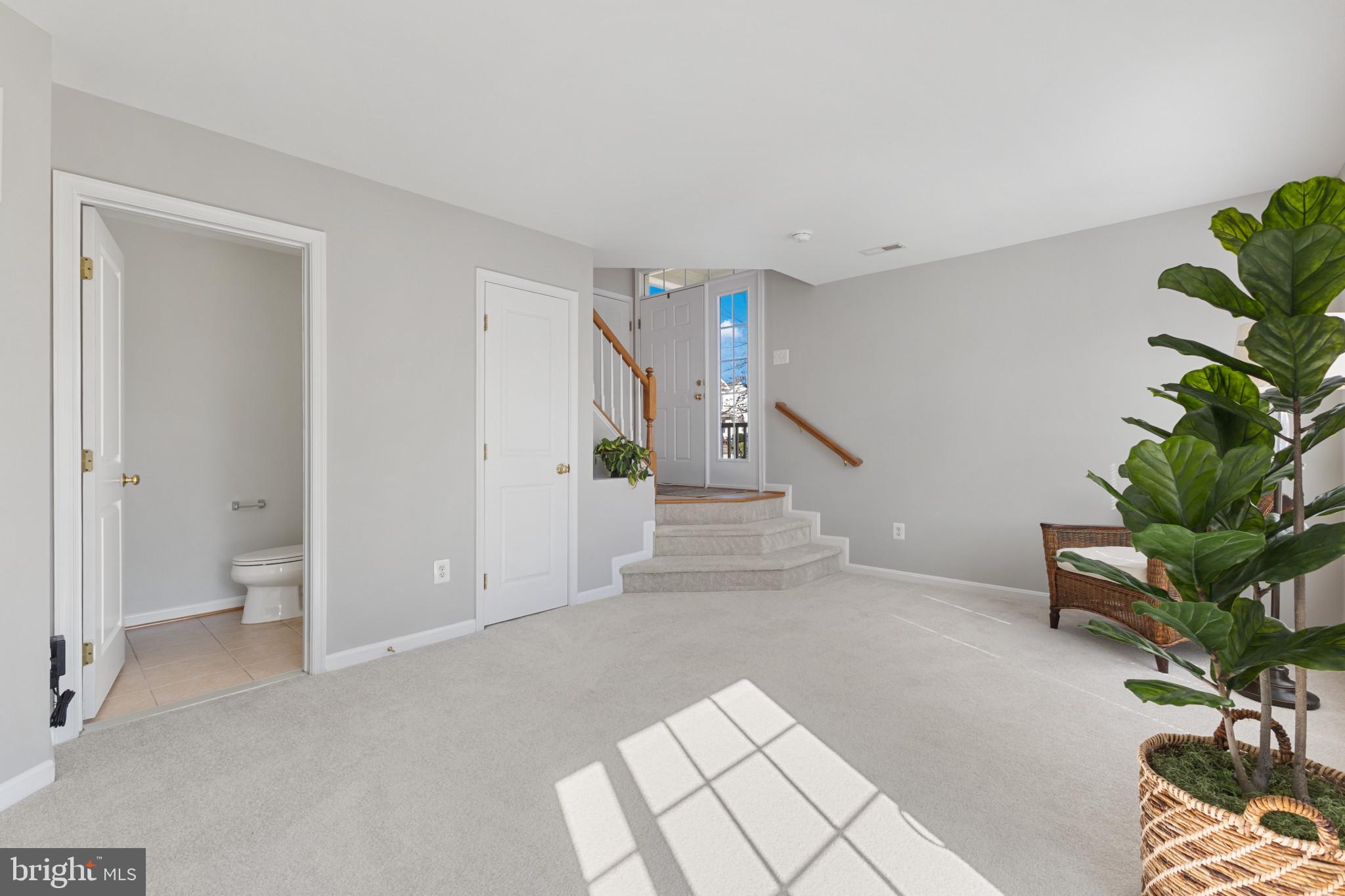 PEMBROOKE/VICTORY LAKES - Residential