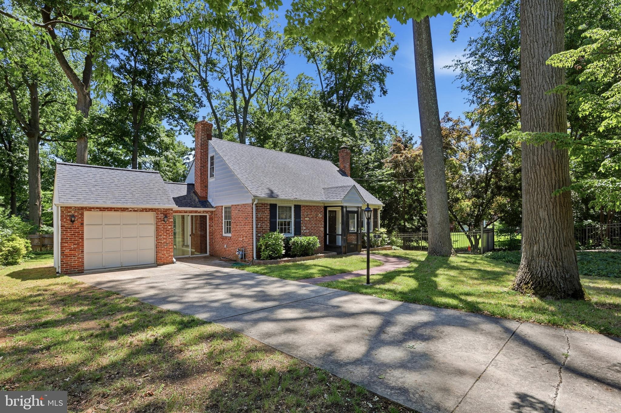 NARBERTH - Residential