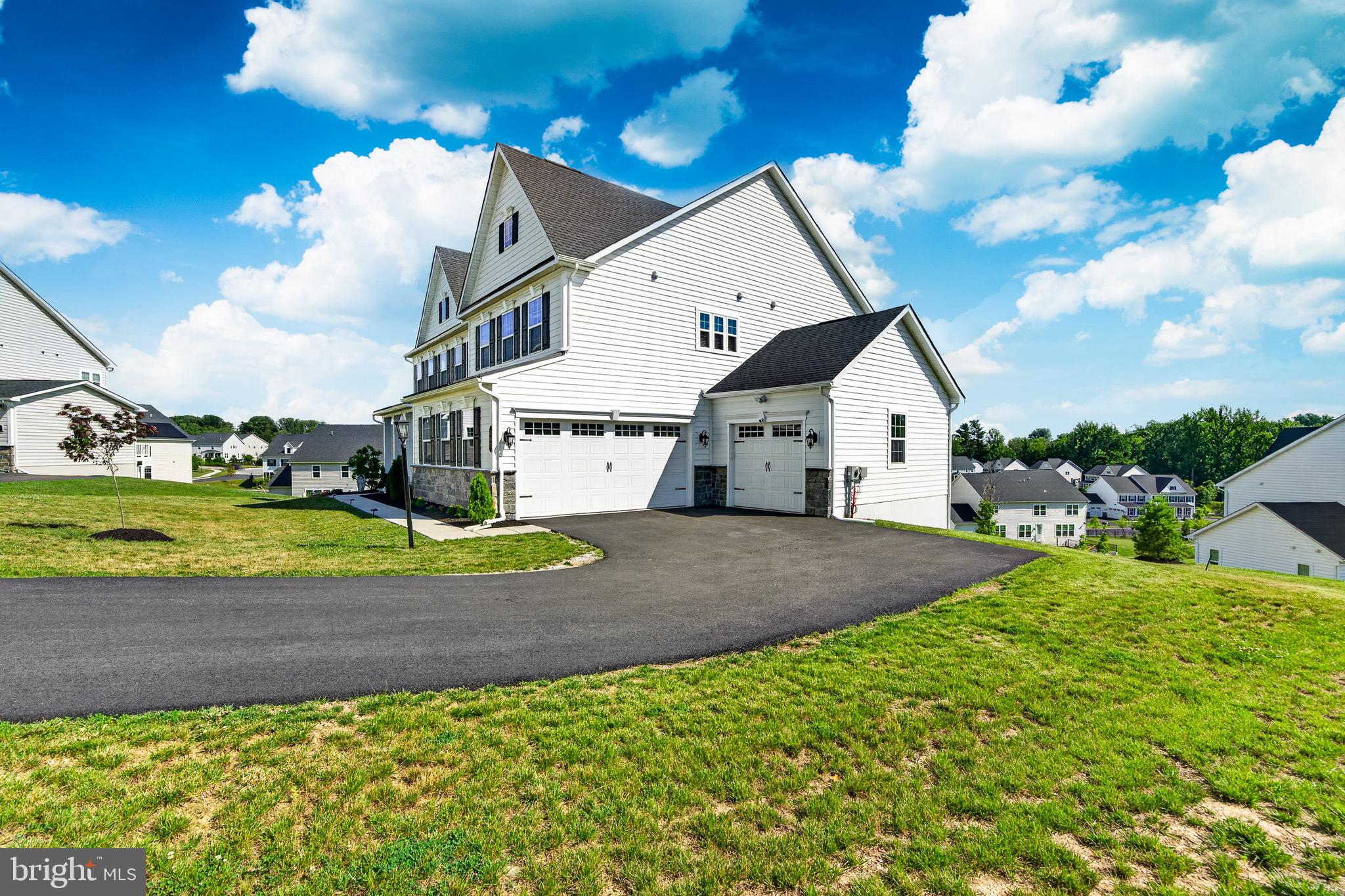 GREYSTONE - Residential