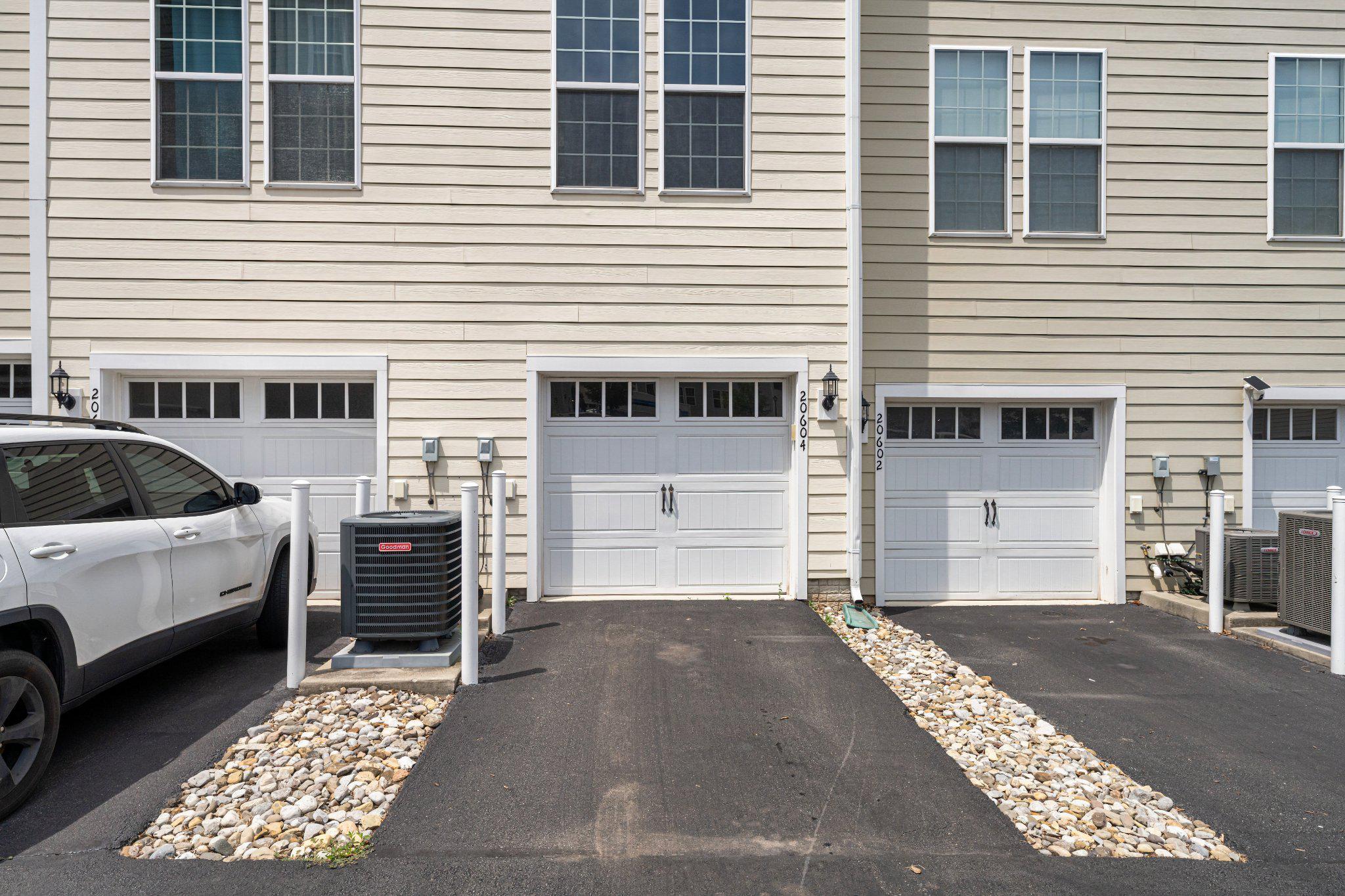 TOWNES AT GOOSE CREEK VILLAGE - Residential