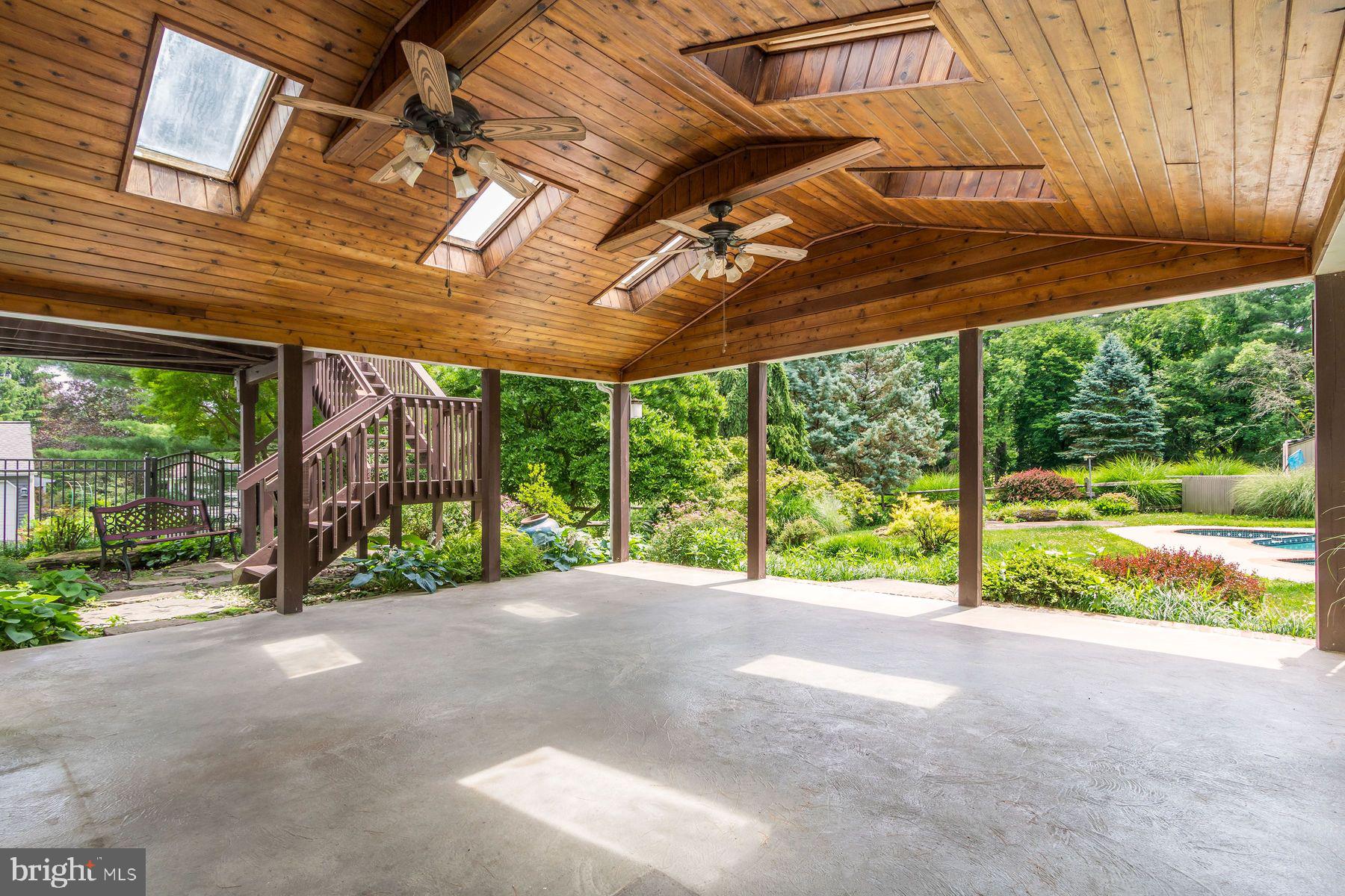 VALLEY VIEW VIL - Residential