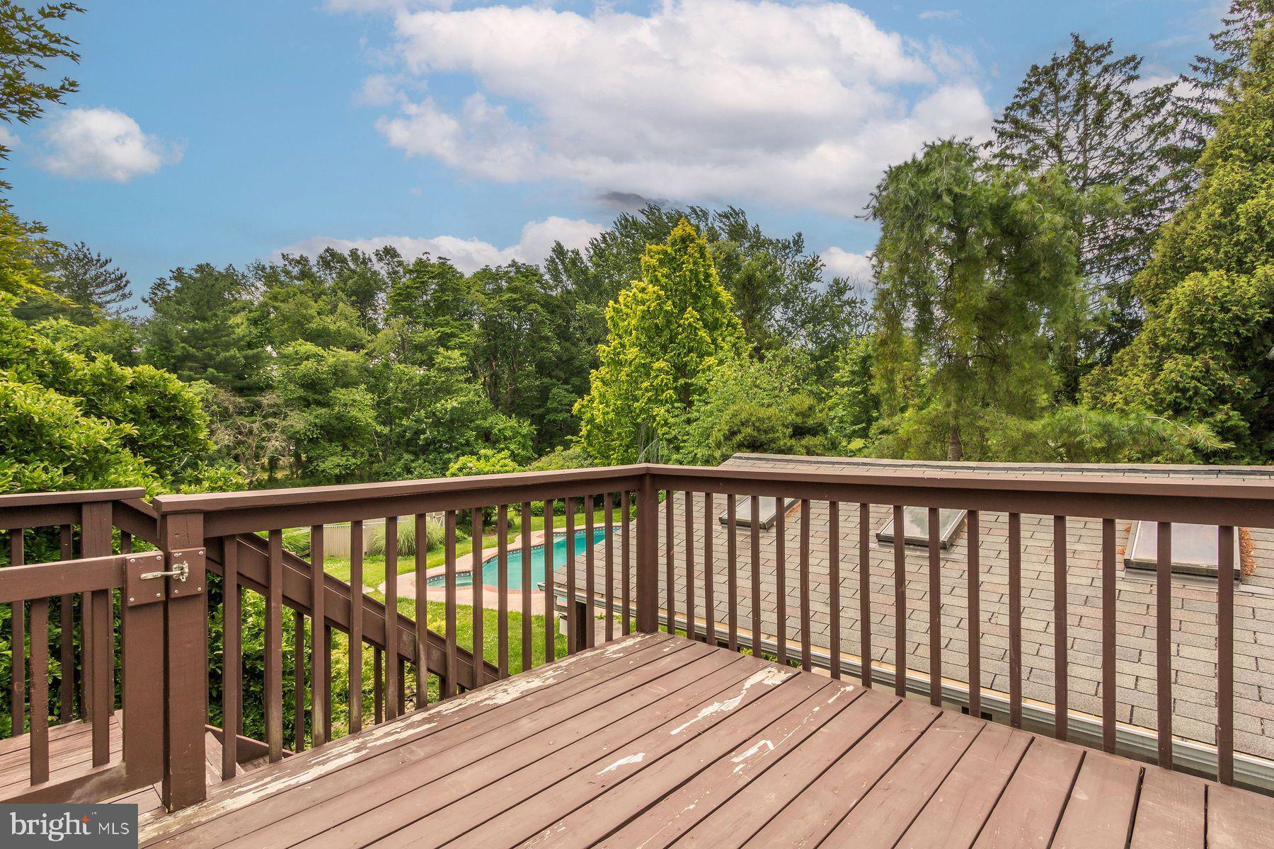VALLEY VIEW VIL - Residential