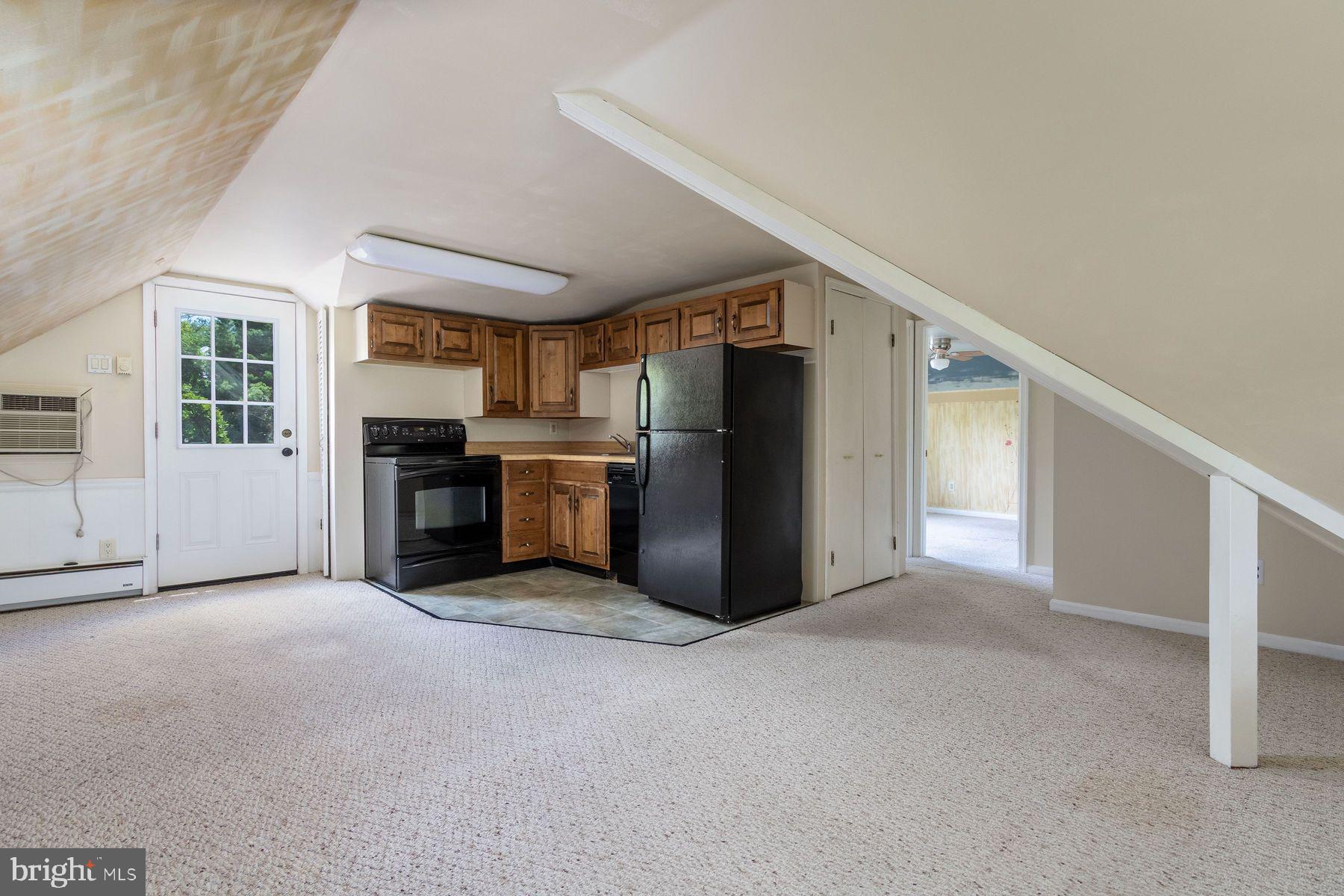 VALLEY VIEW VIL - Residential