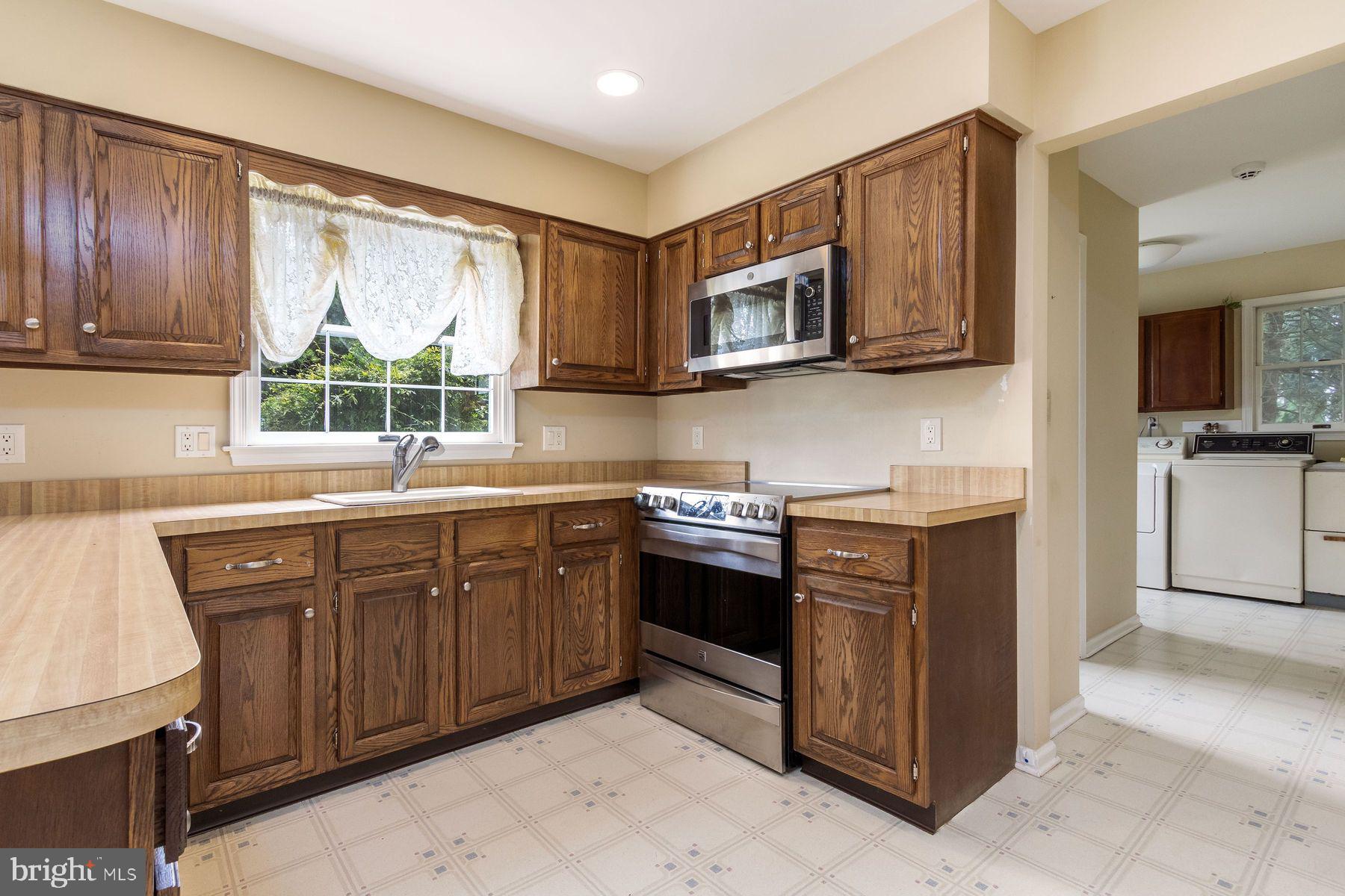 VALLEY VIEW VIL - Residential