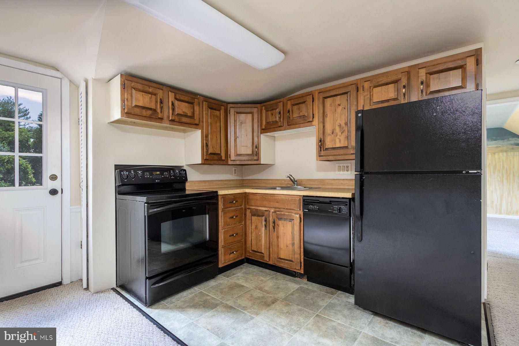 VALLEY VIEW VIL - Residential
