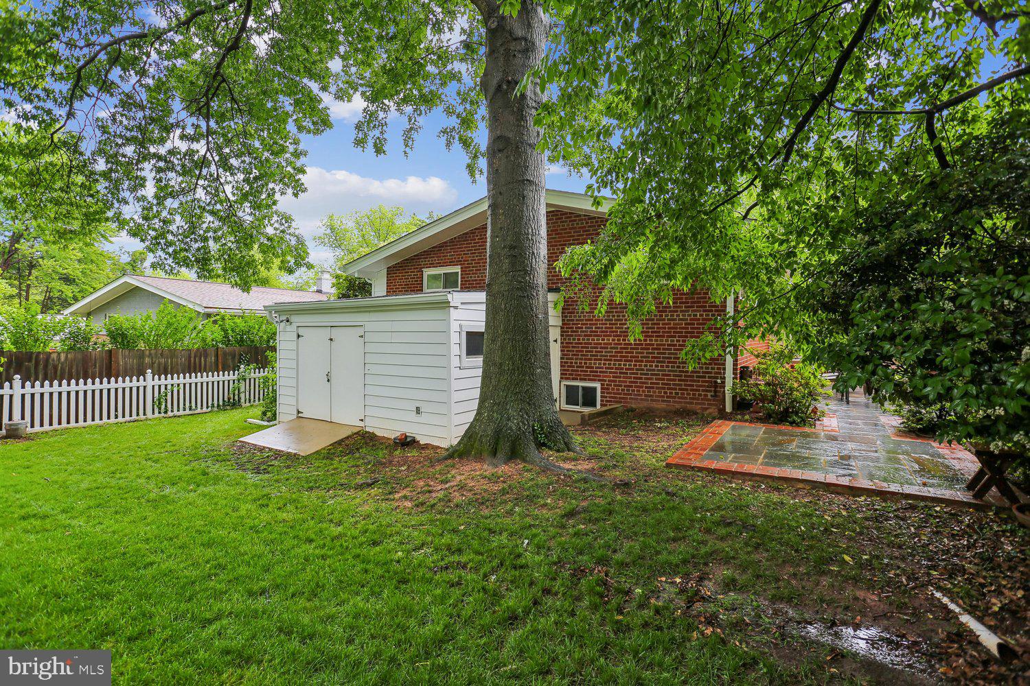 KEMP MILL ESTATES - Residential