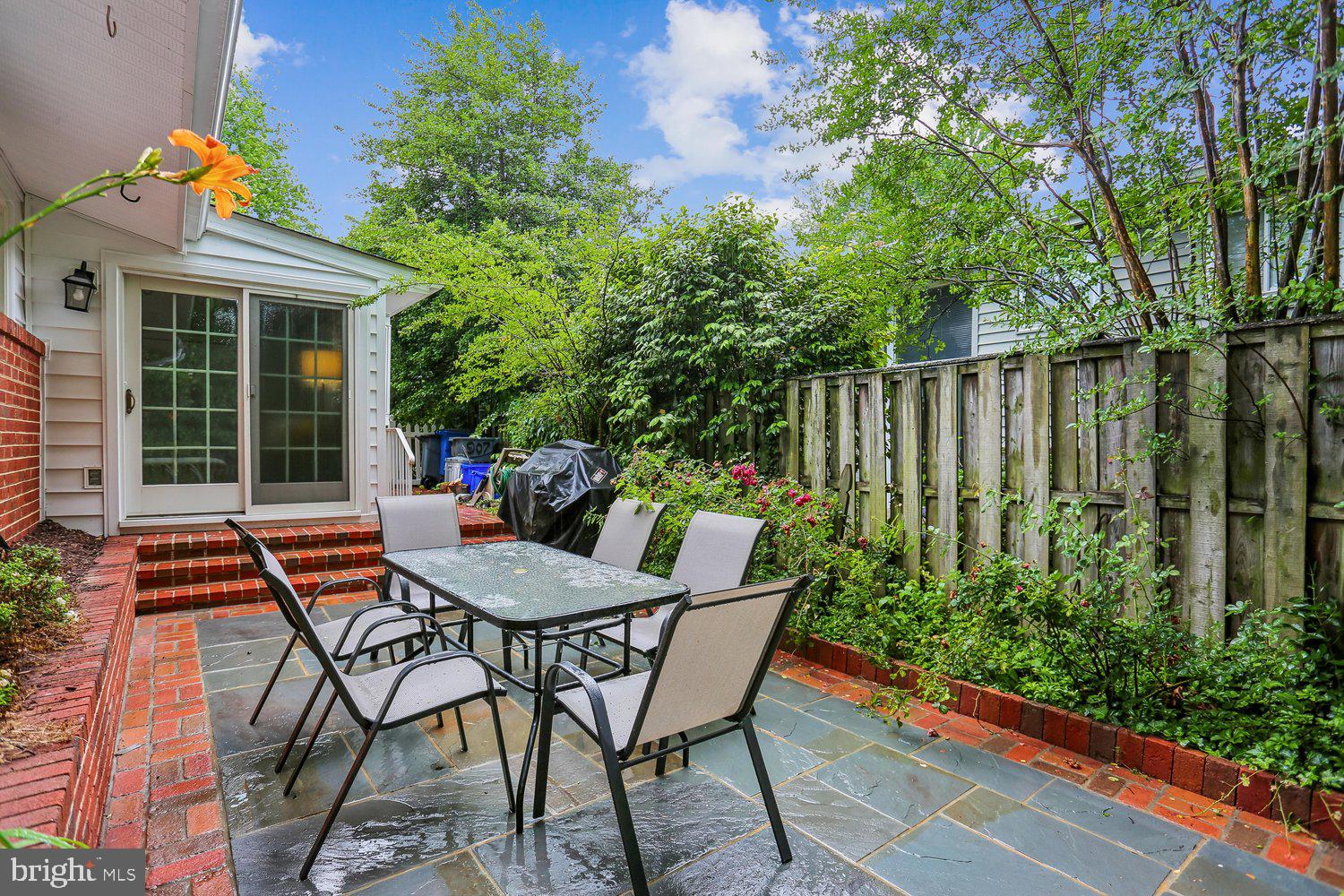 KEMP MILL ESTATES - Residential