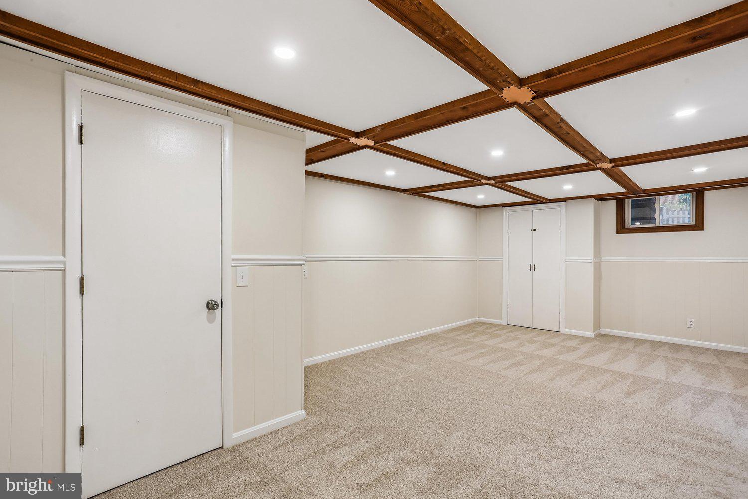 KEMP MILL ESTATES - Residential