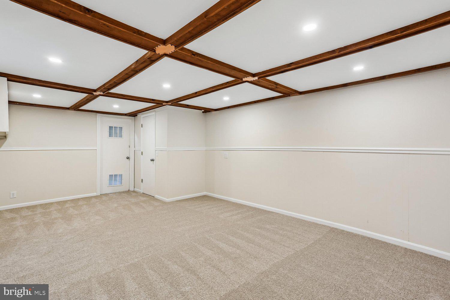 KEMP MILL ESTATES - Residential