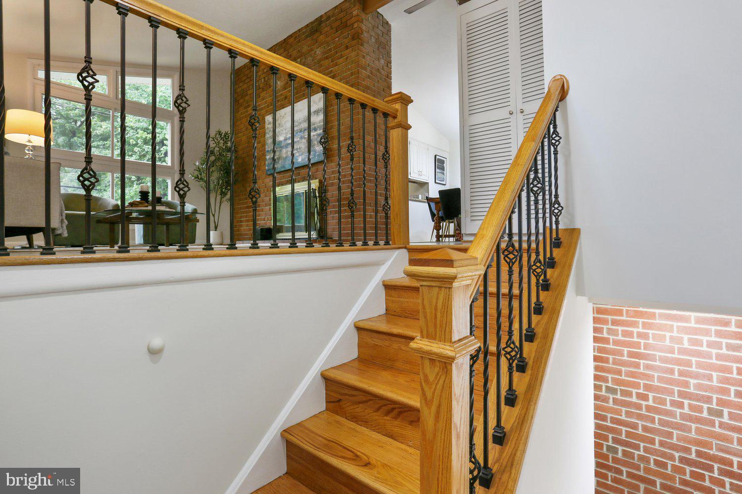 KEMP MILL ESTATES - Residential