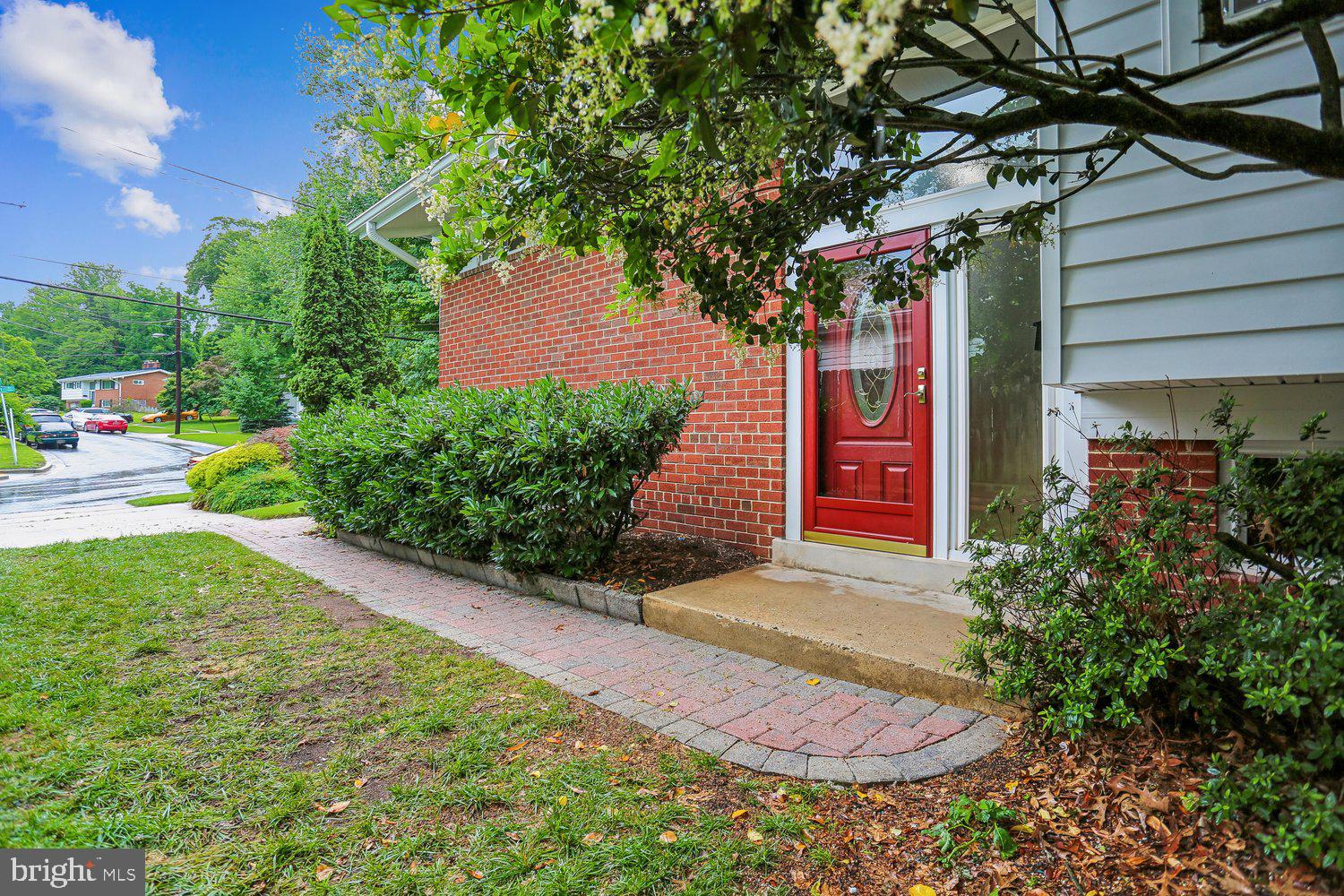 KEMP MILL ESTATES - Residential