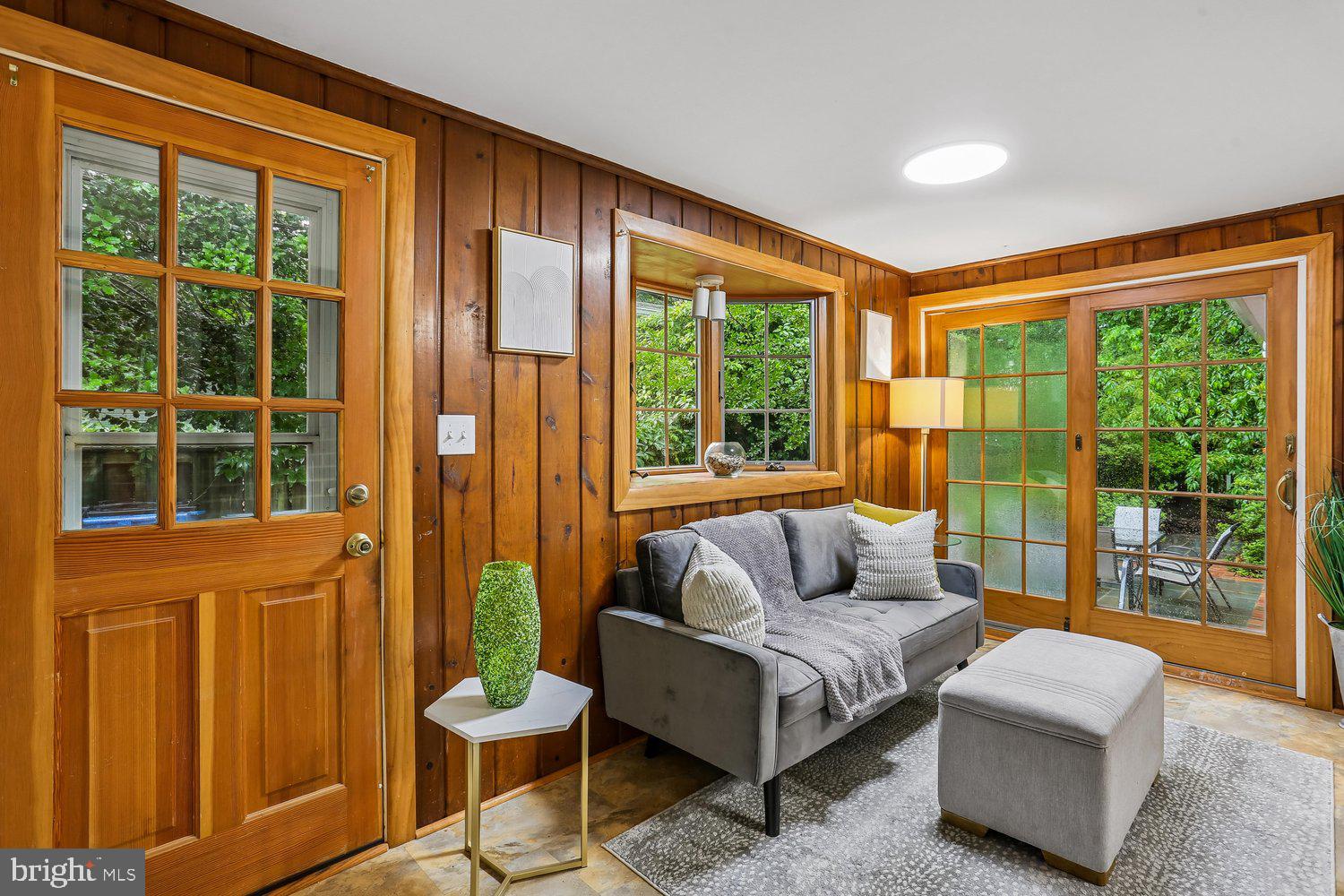 KEMP MILL ESTATES - Residential