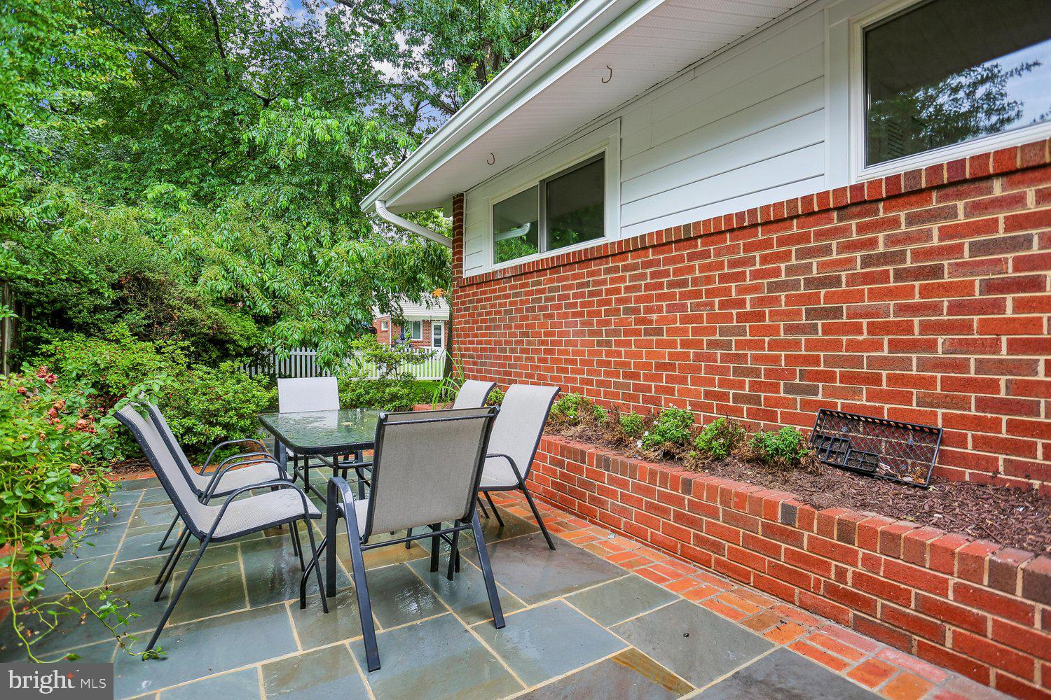 KEMP MILL ESTATES - Residential