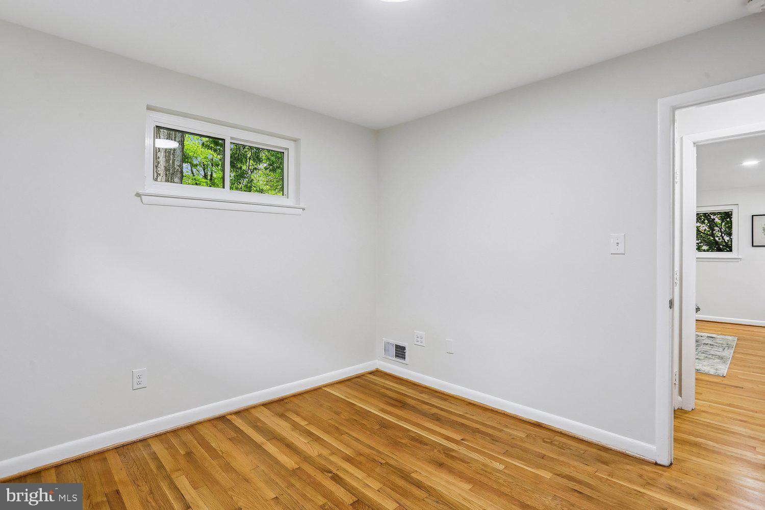 KEMP MILL ESTATES - Residential