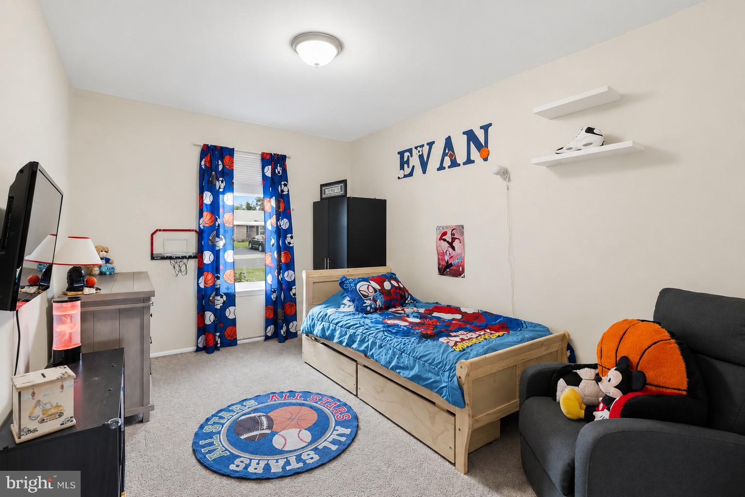 NESHAMINY VALLEY - Residential