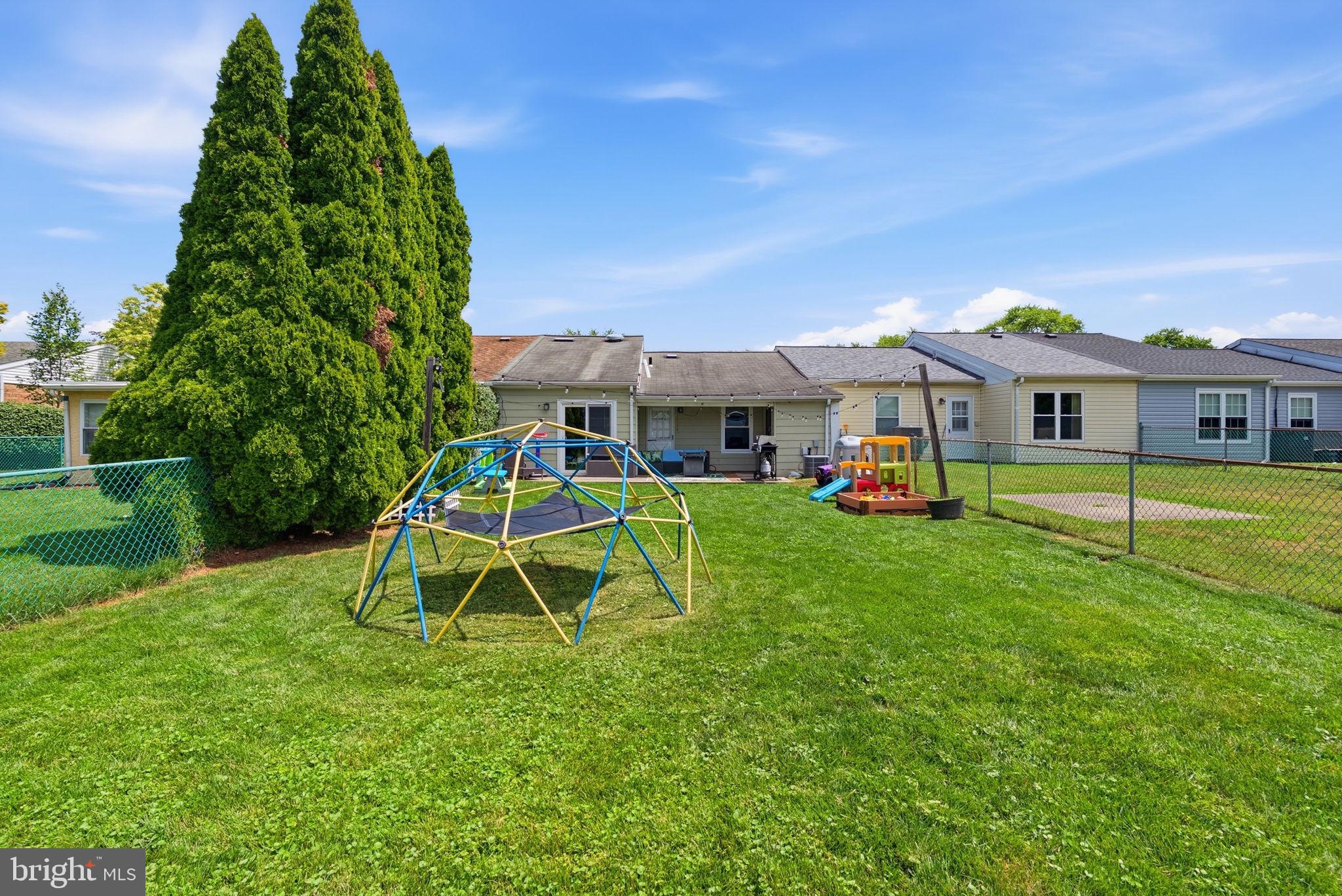 NESHAMINY VALLEY - Residential