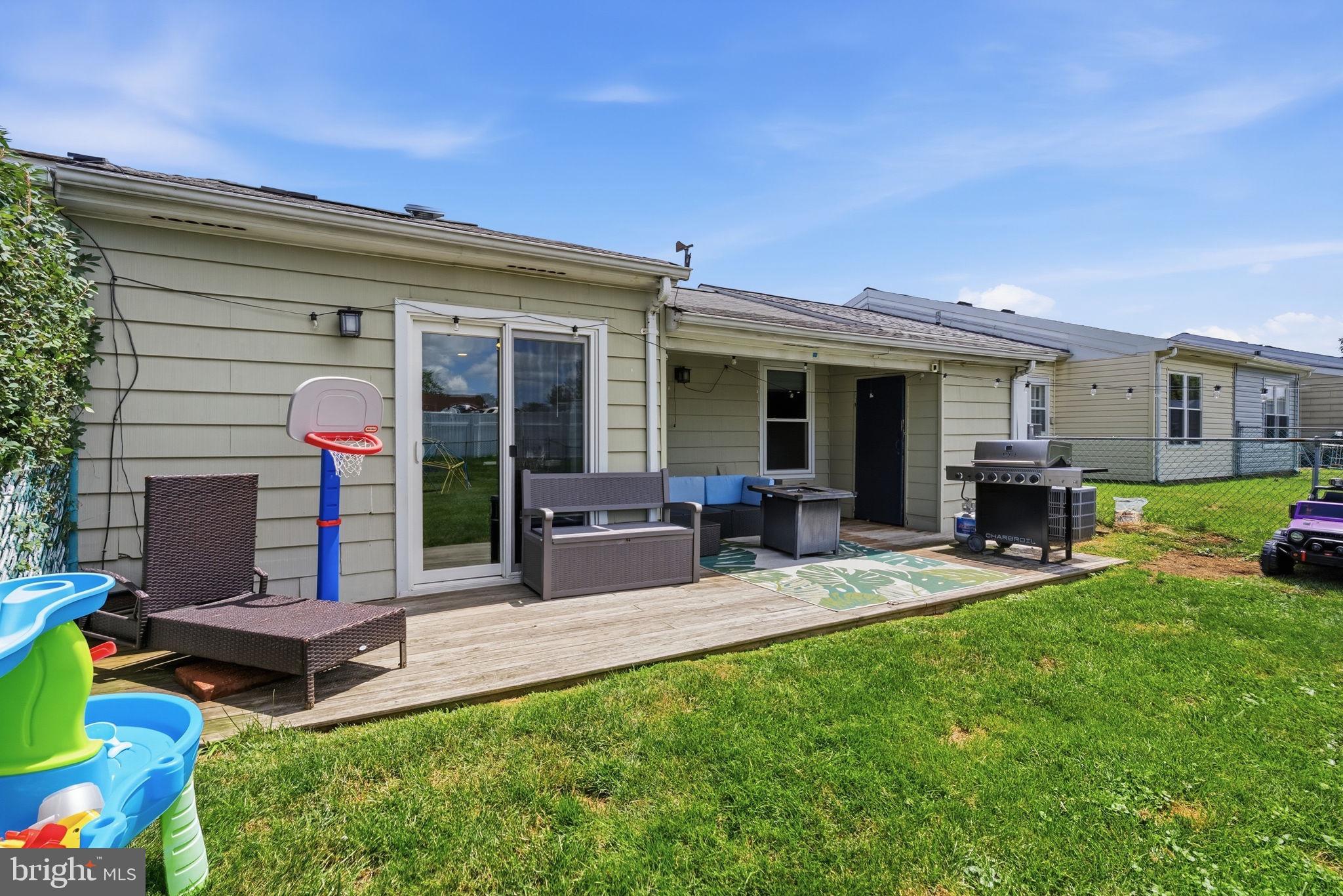NESHAMINY VALLEY - Residential