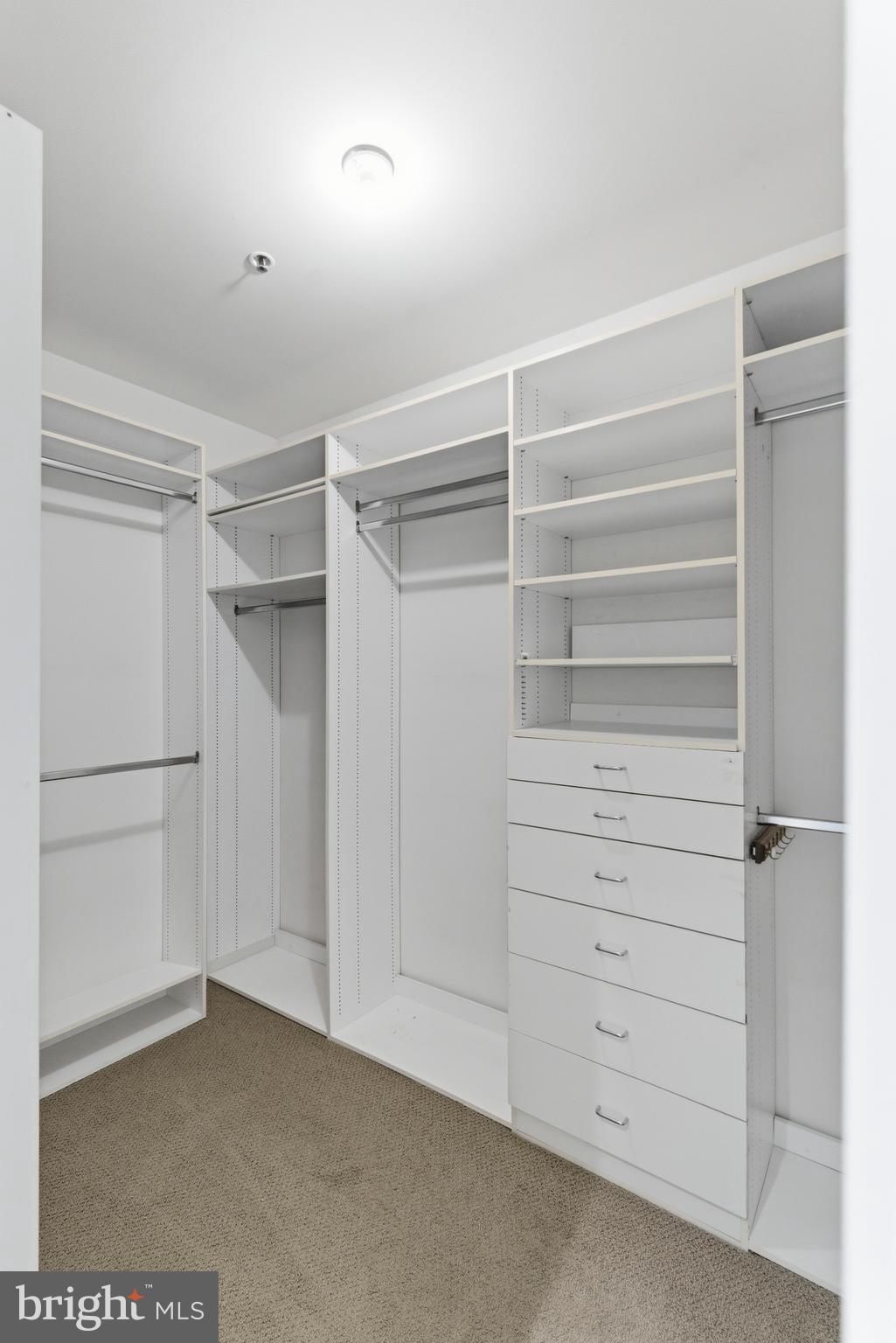 ANNEN WOODS - Residential