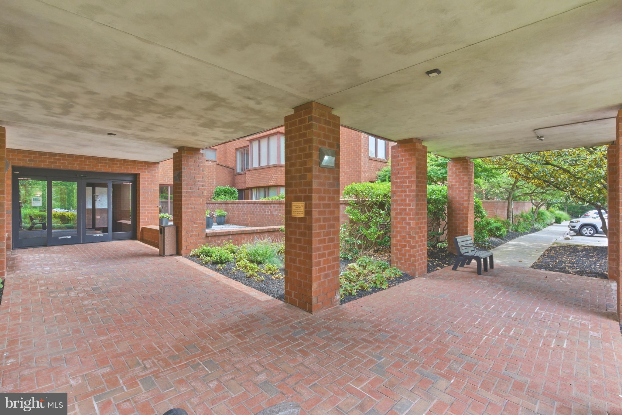ANNEN WOODS - Residential