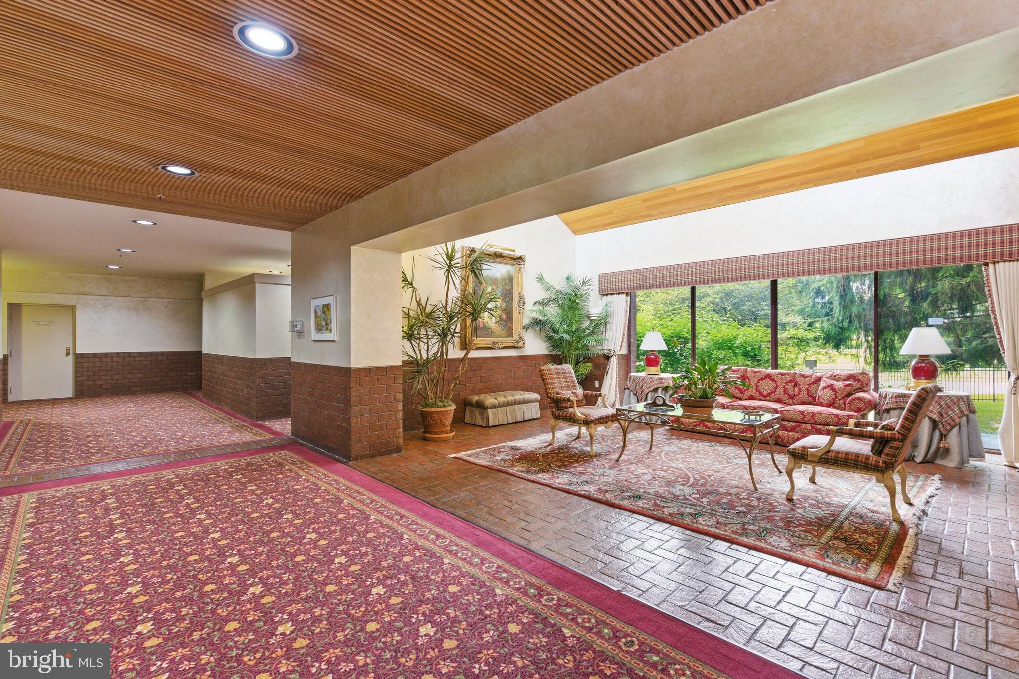 ANNEN WOODS - Residential