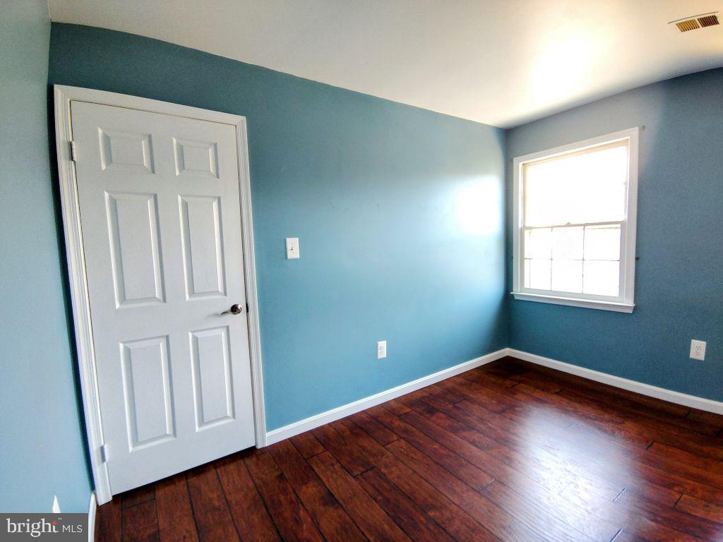 LAKEWOOD HILLS - Residential