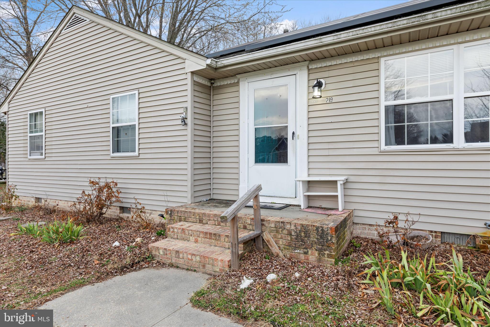Welcome to 219 Mildale Dr, a charming home located in a quiet Salisbury neighborhood just minutes from shopping, dining, and everyday conveniences. This property offers comfortable living with a functional layout, spacious living areas, and great natural light throughout. The home sits on a generous lot providing ample outdoor space for relaxing, entertaining, or future improvements. Whether you're a first-time homebuyer, investor, or looking to downsize, this property presents a great opportunity to own in a convenient and established area of Salisbury. Solar panels on property.