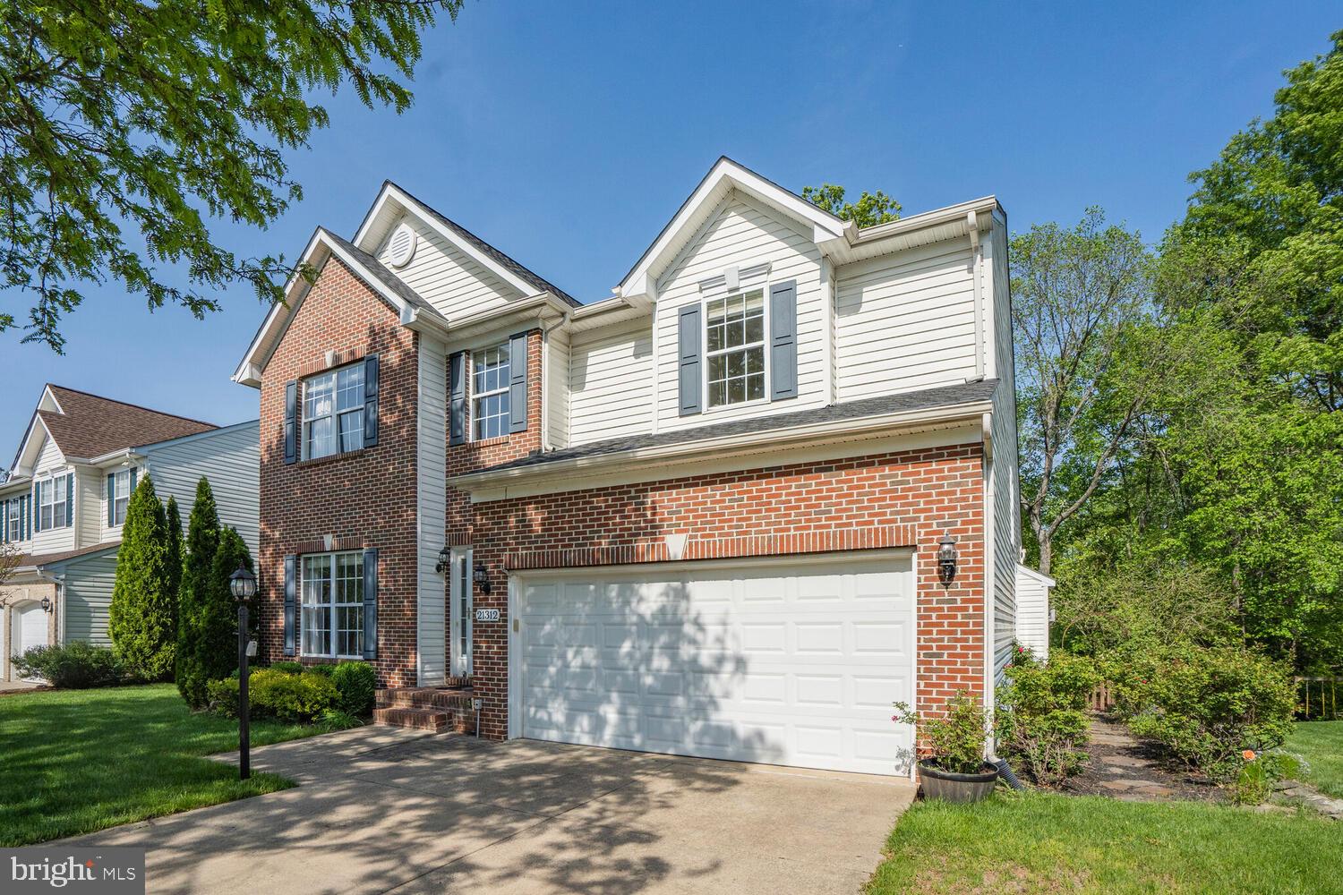 BROADLANDS - Residential