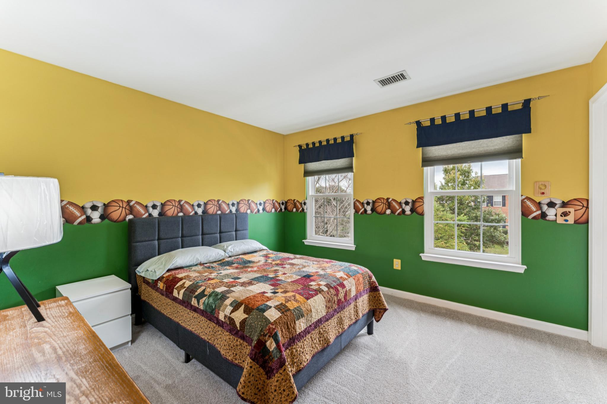KINGS CROSSING - Residential