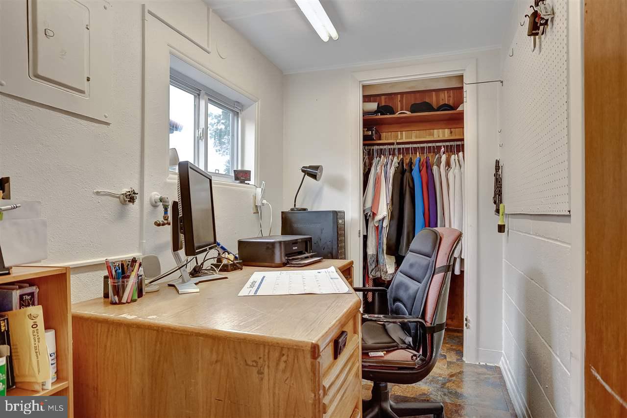 HAINES ACRES - Residential