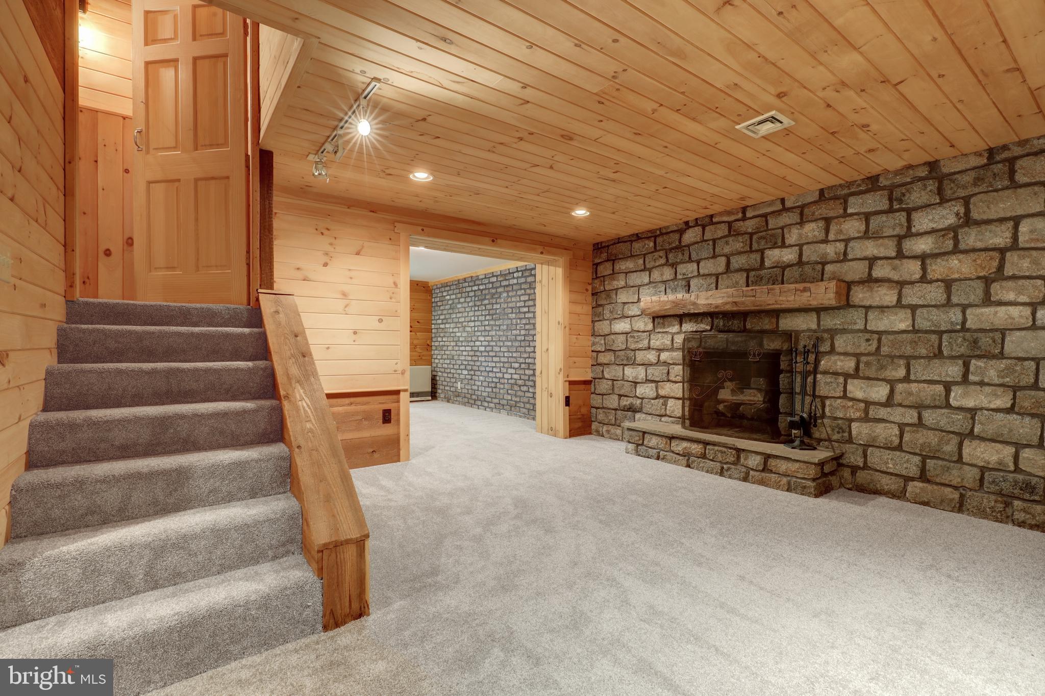 EAST HANOVER TOWNSHIP - Residential