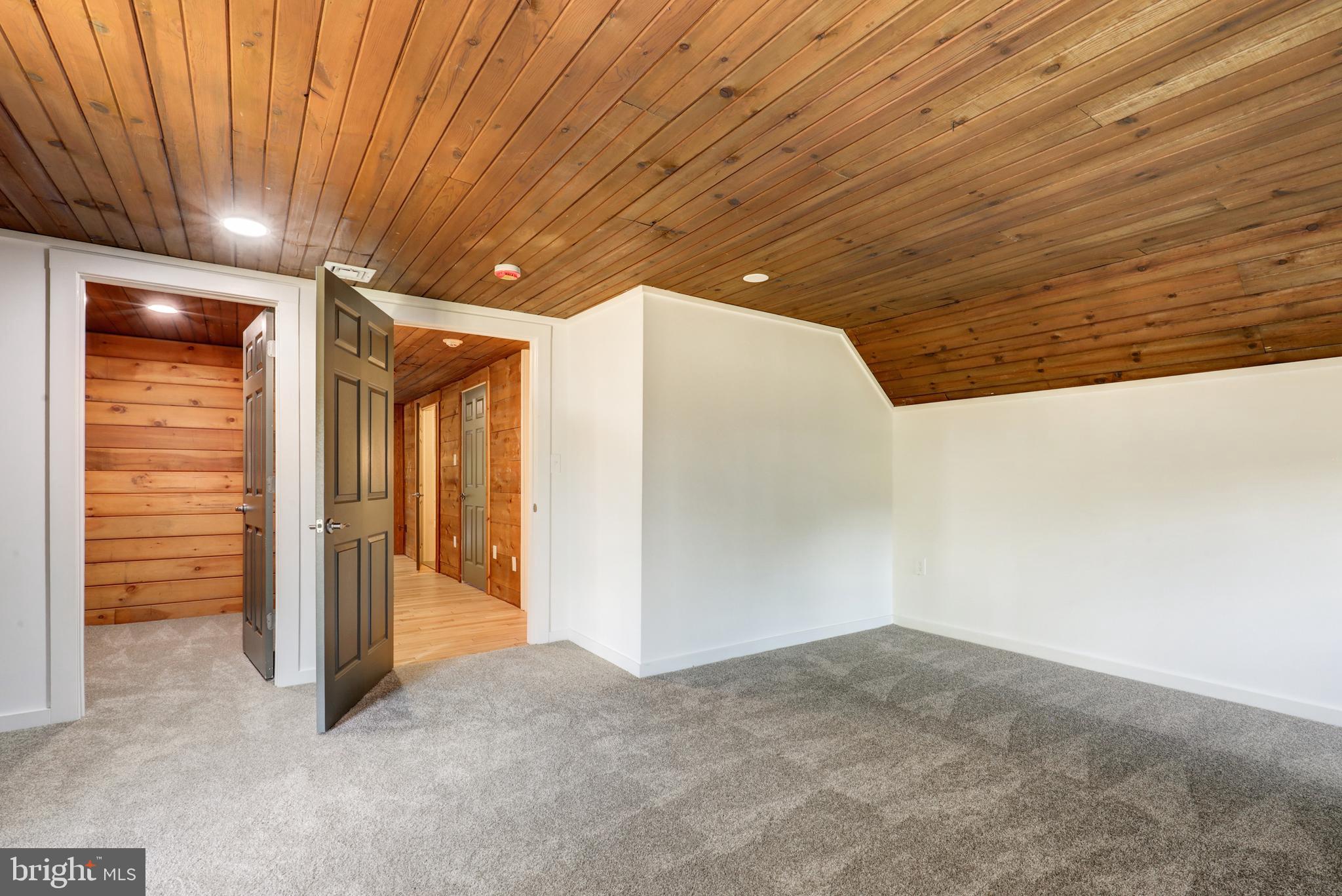 EAST HANOVER TOWNSHIP - Residential